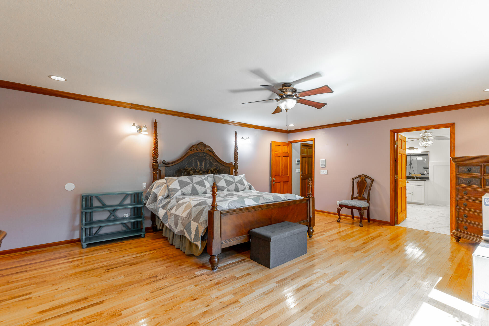 575 W Nickajack Road