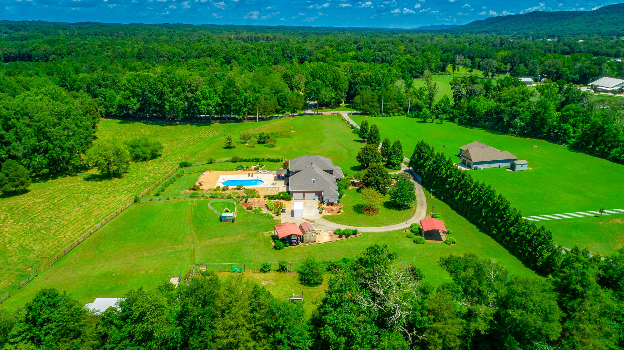 575 W Nickajack Road