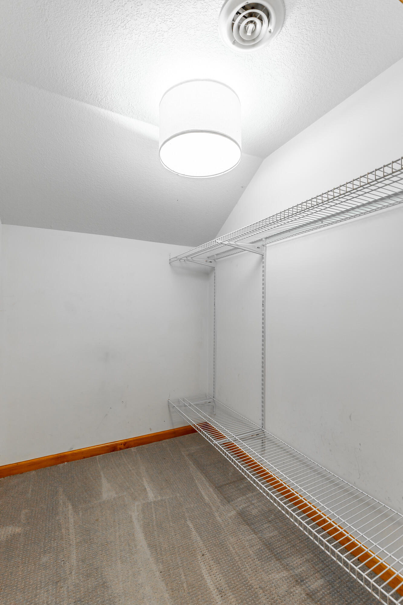 575 W Nickajack Road