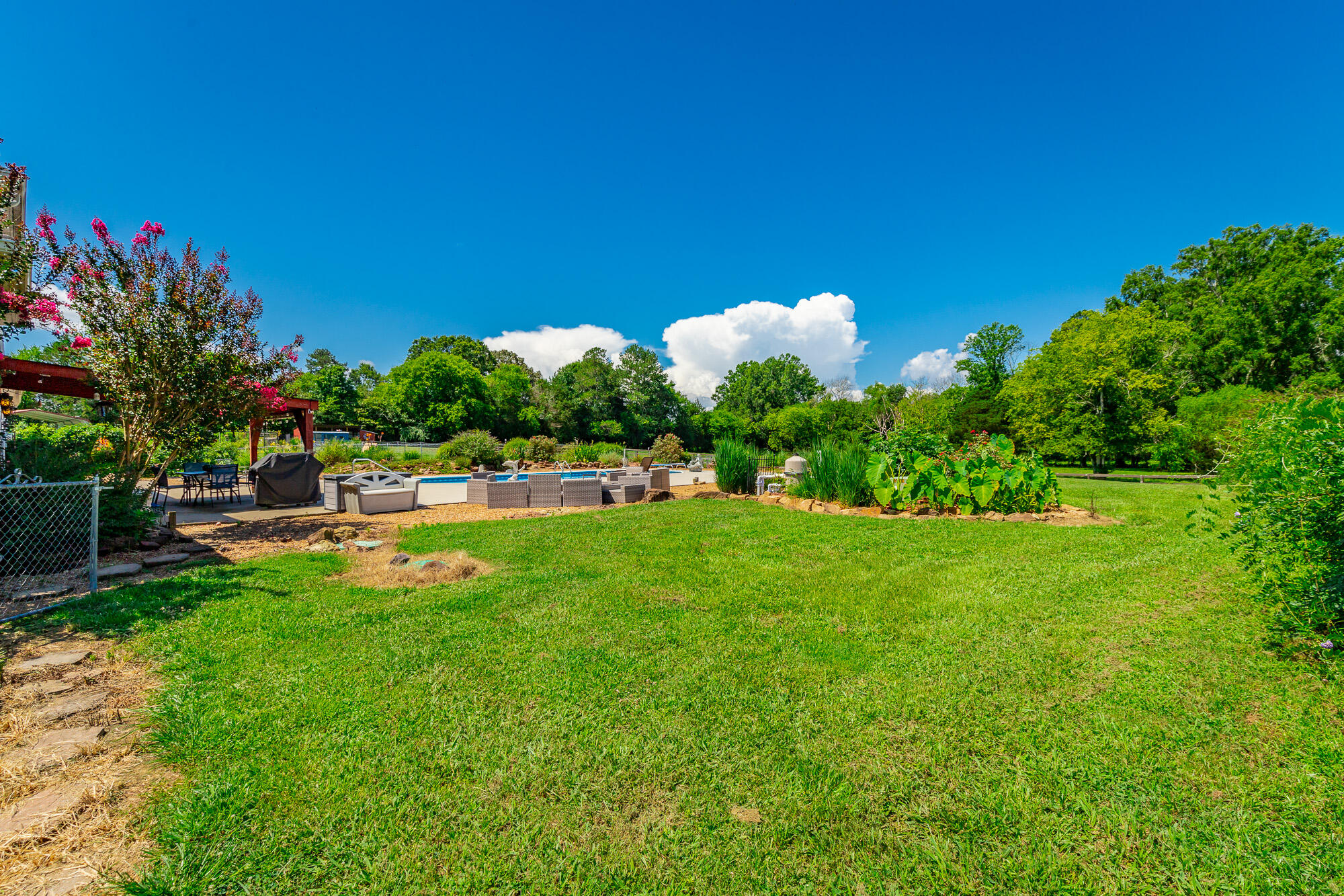 575 W Nickajack Road