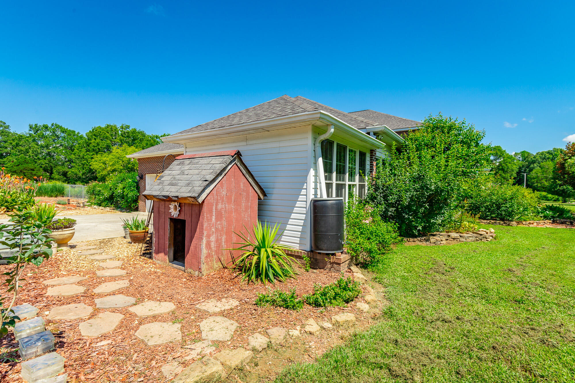 575 W Nickajack Road