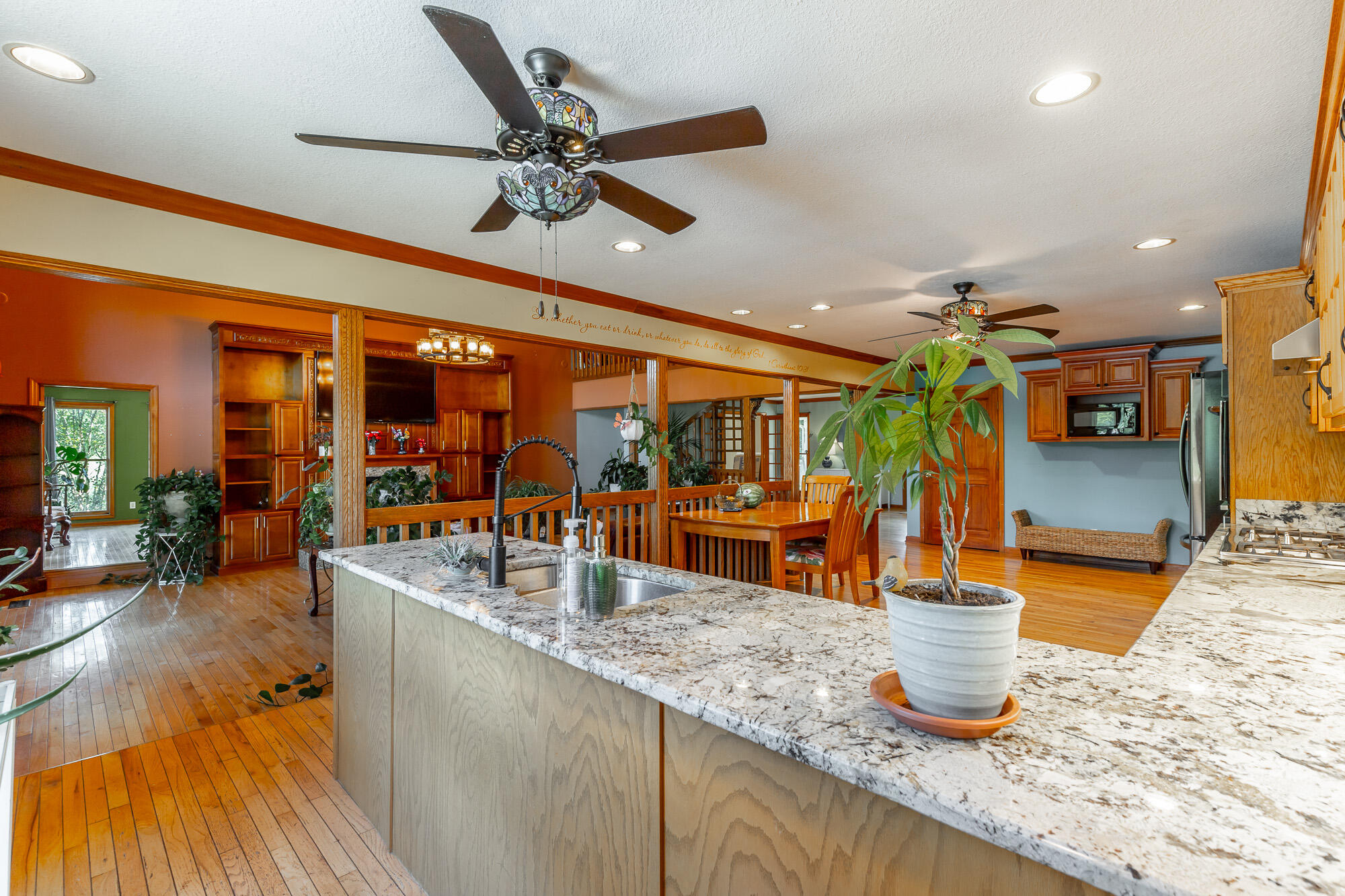 575 W Nickajack Road