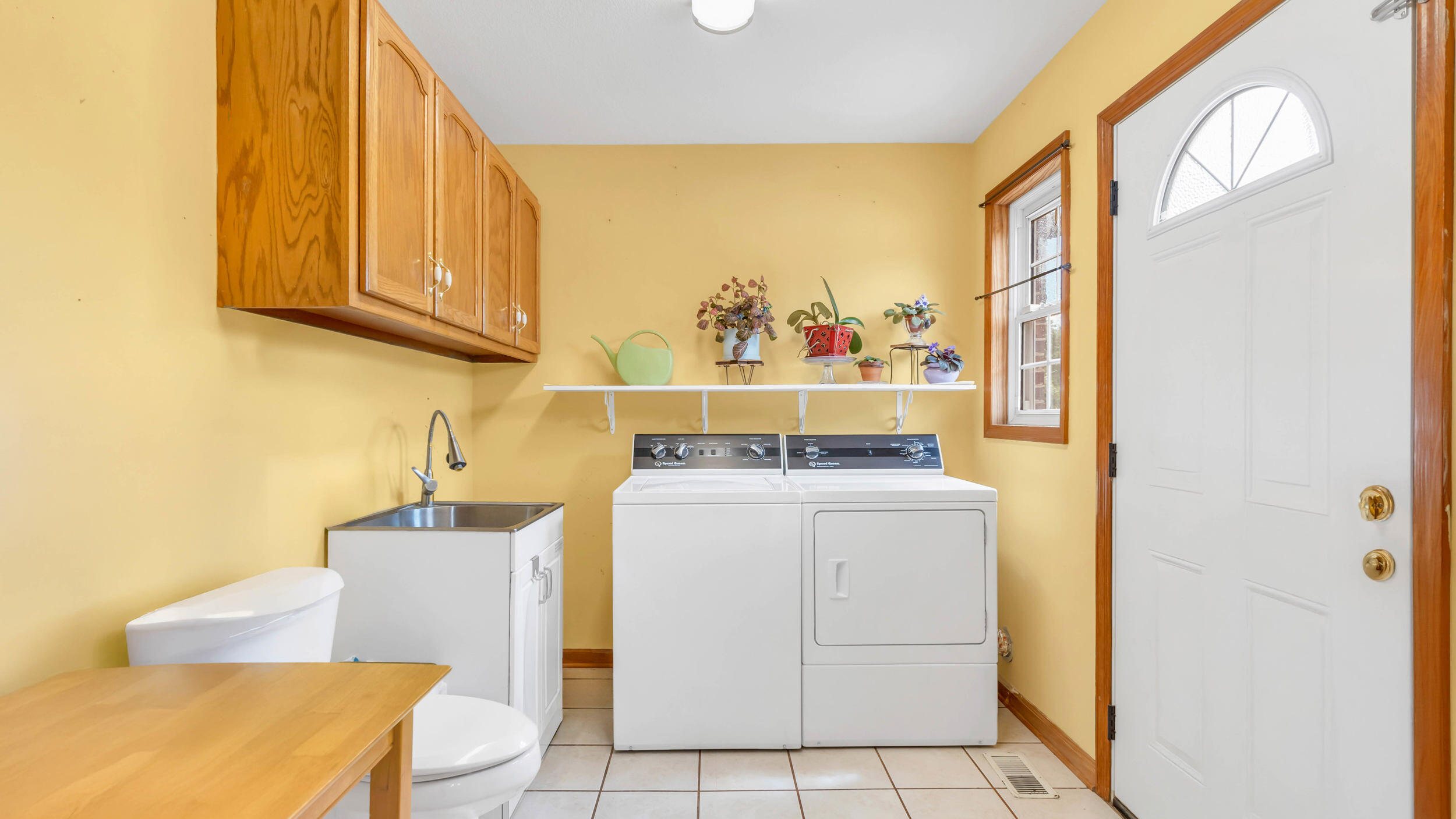 575 W Nickajack Road