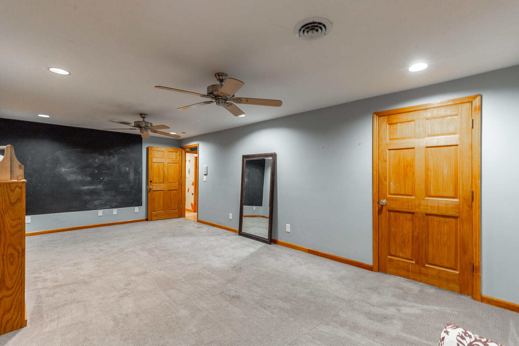 575 W Nickajack Road