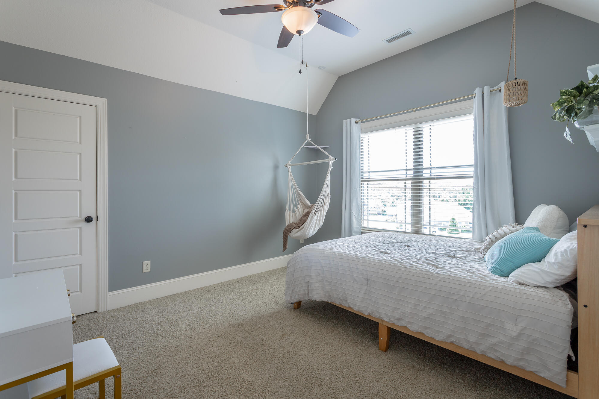 12213 Wildlife Place