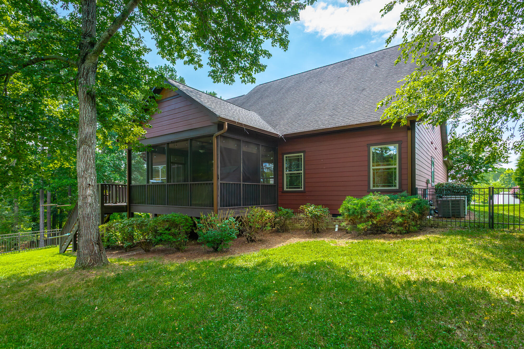 12213 Wildlife Place