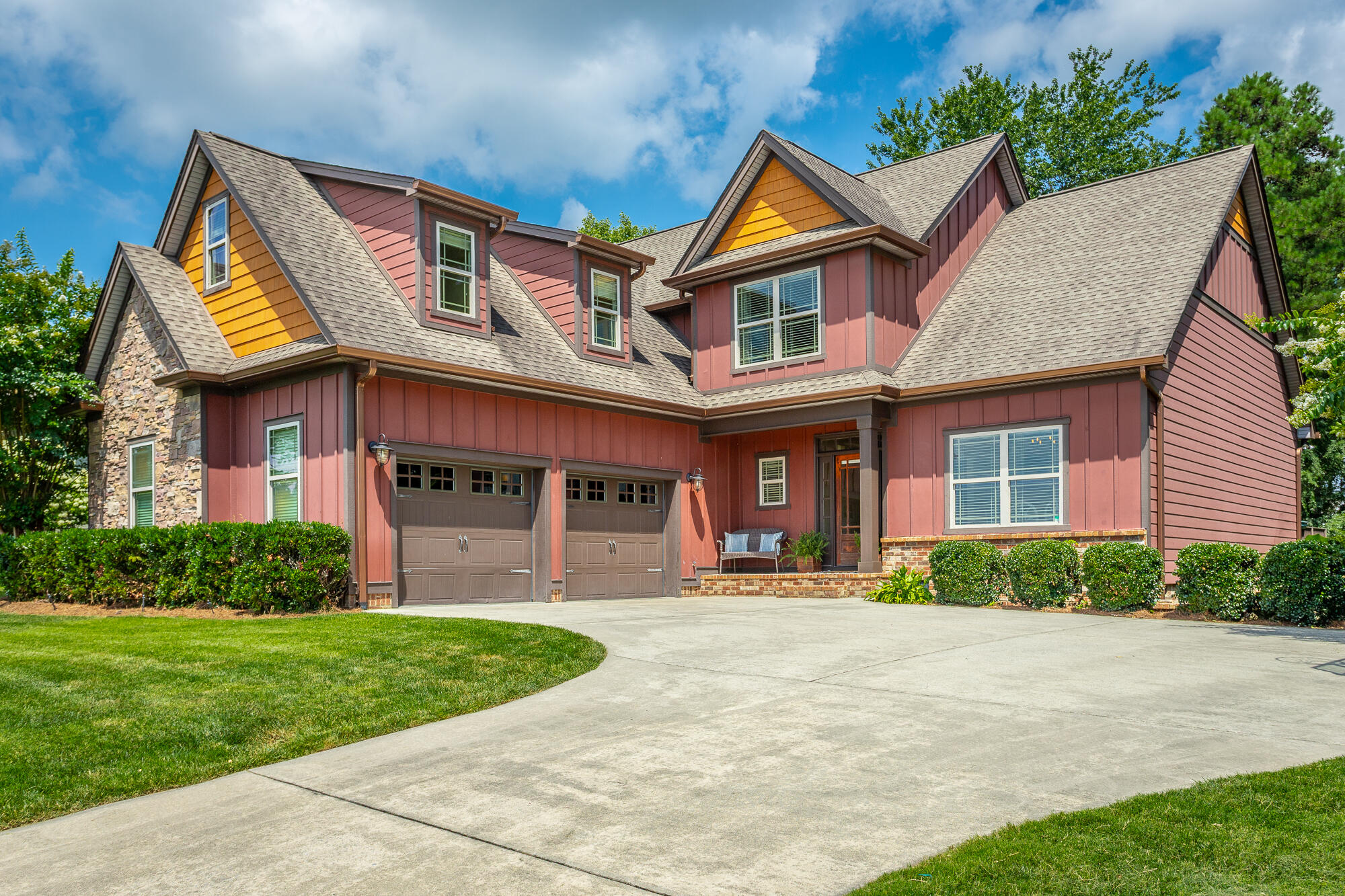 12213 Wildlife Place