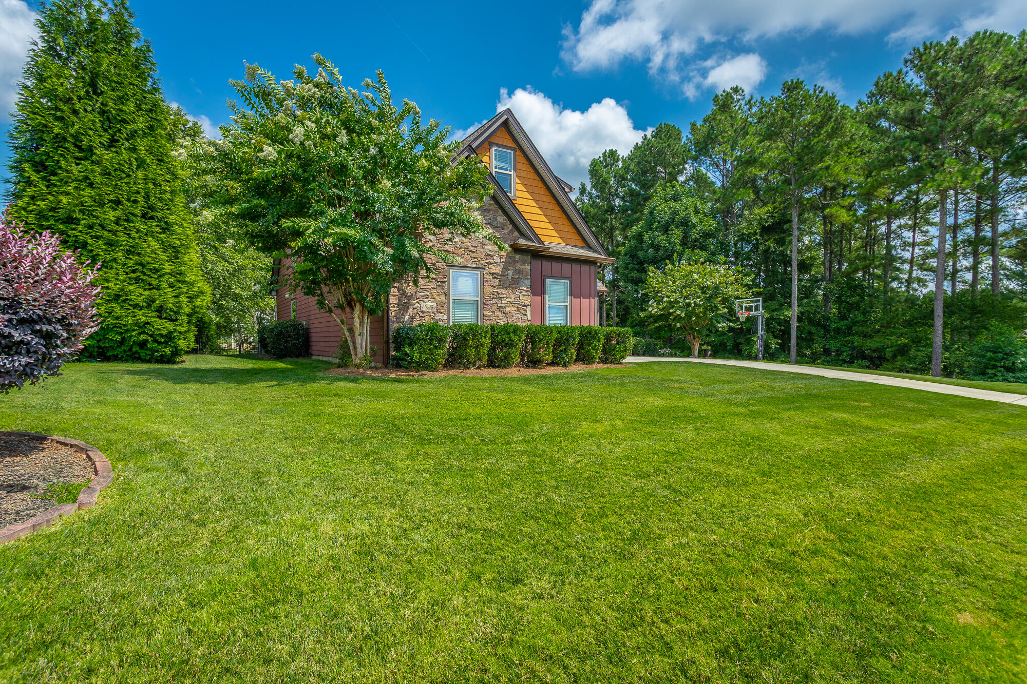 12213 Wildlife Place