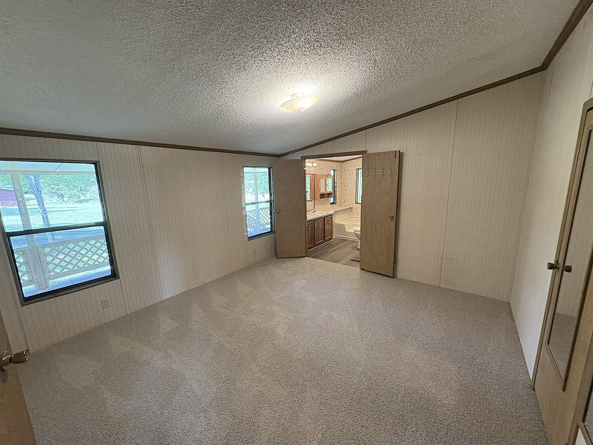 383 Zion Hill Road SE, Cleveland