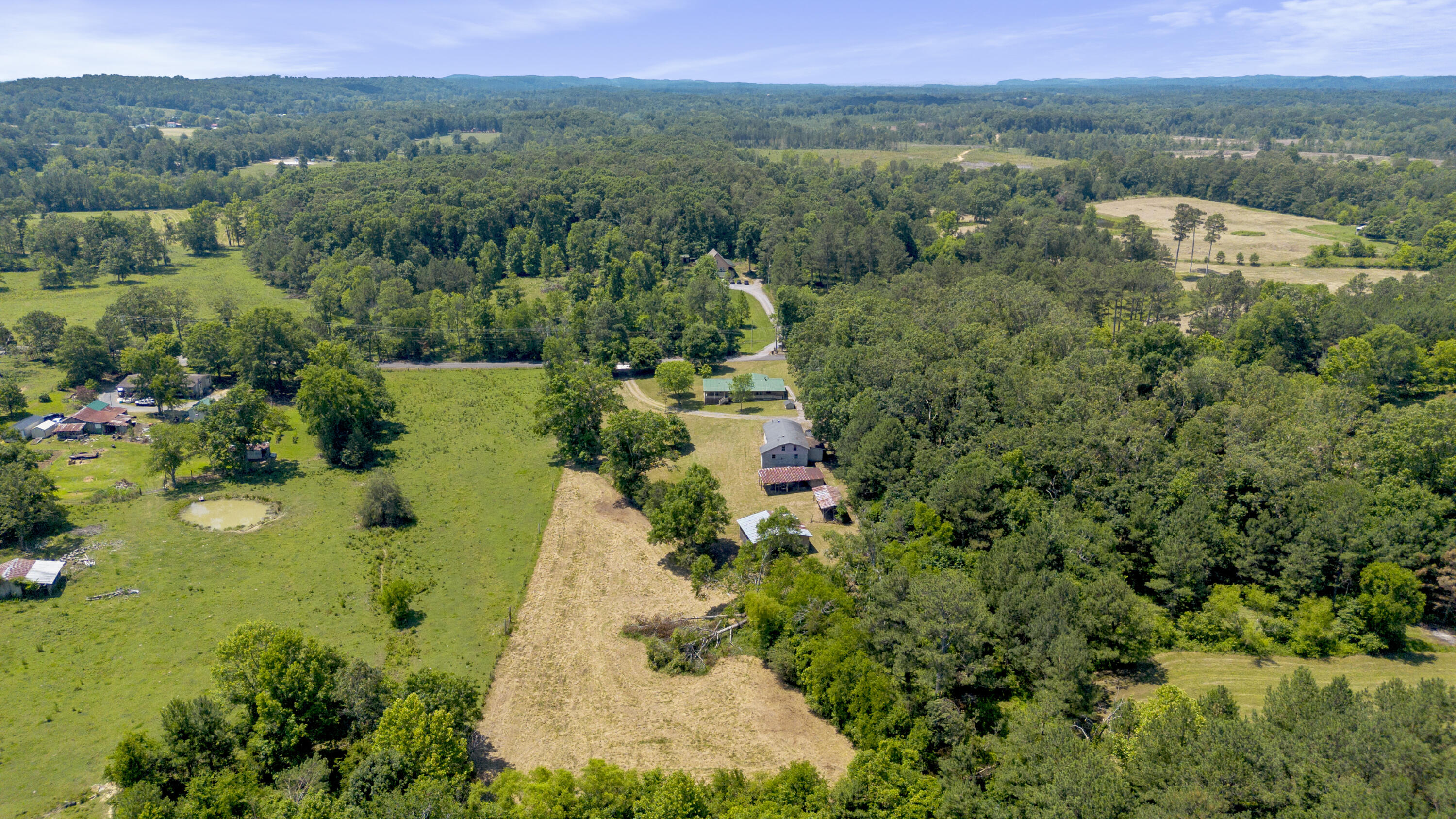 383 Zion Hill Road SE, Cleveland