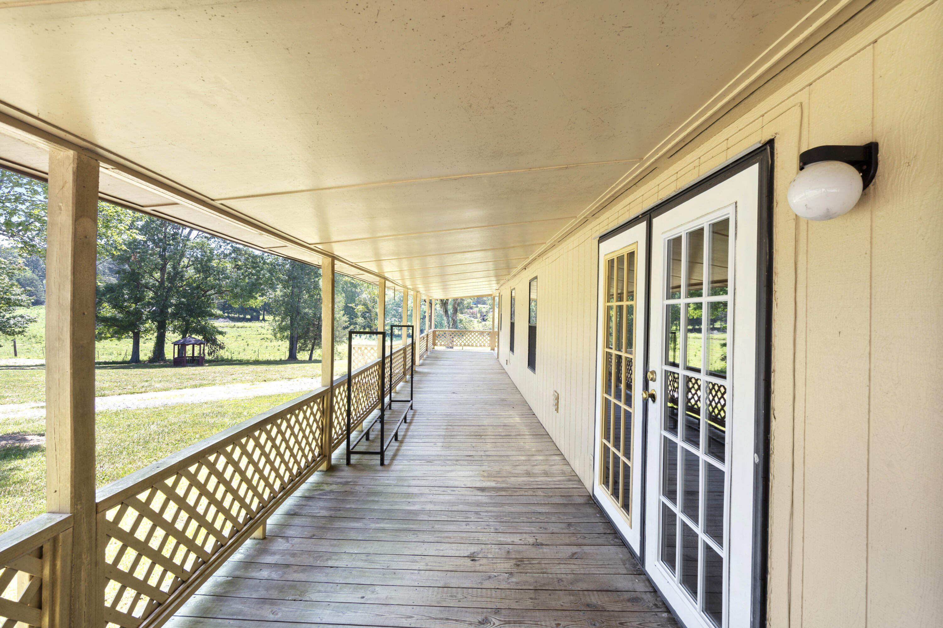 383 Zion Hill Road SE, Cleveland