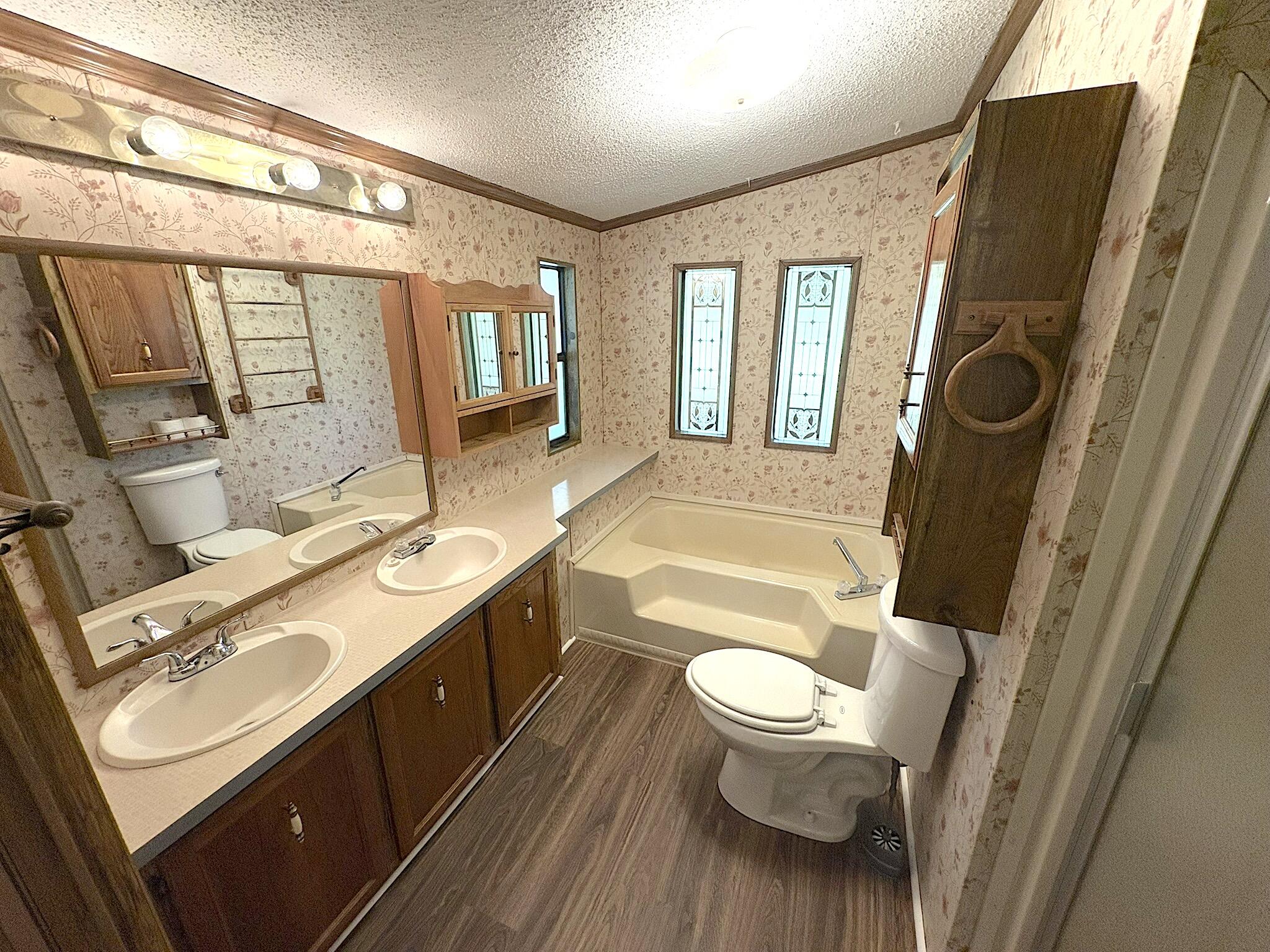 383 Zion Hill Road SE, Cleveland