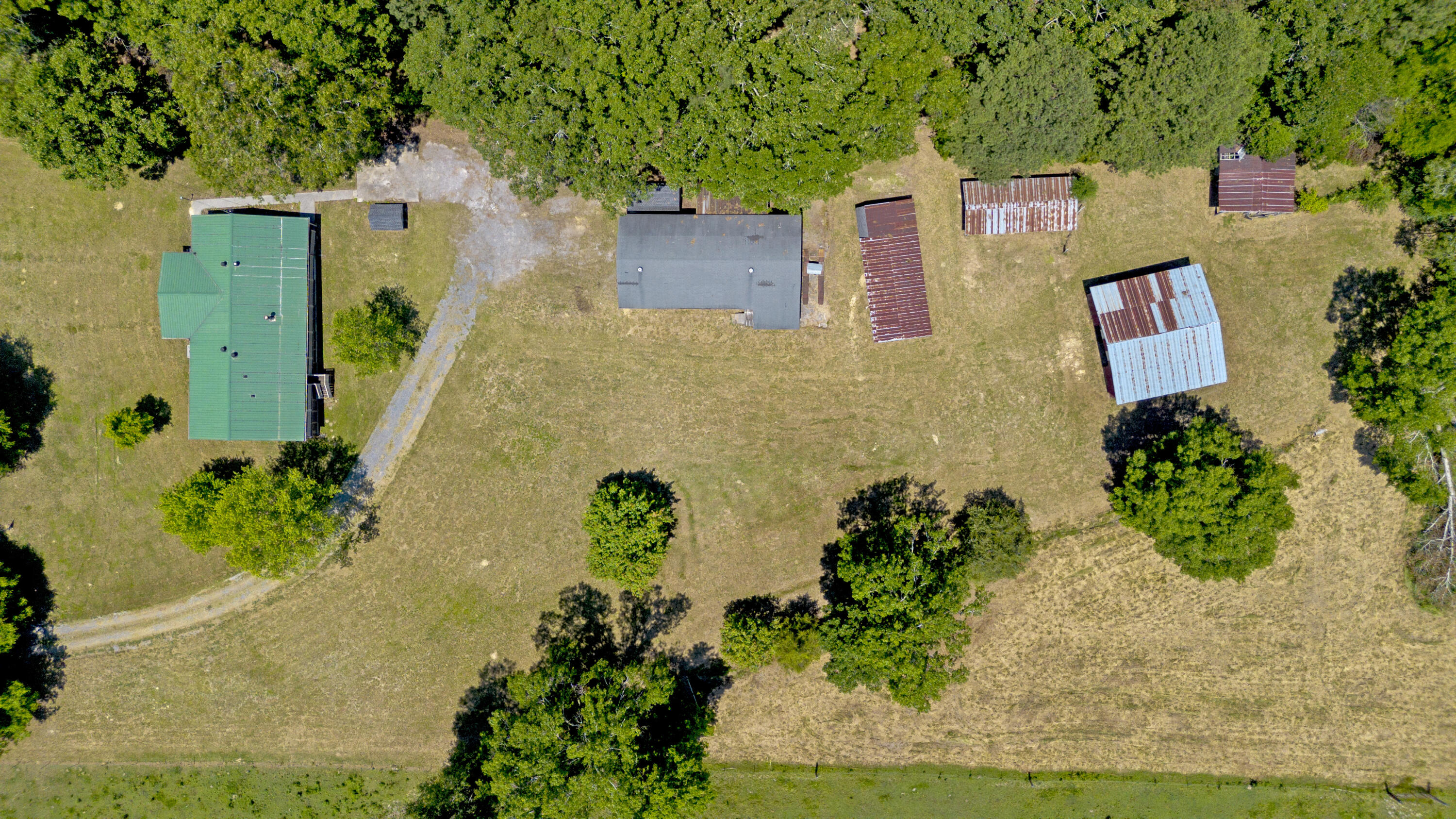 383 Zion Hill Road SE, Cleveland