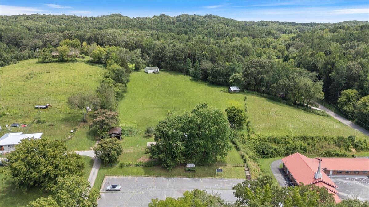 6126 Muscadine Lane