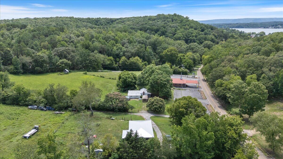 6126 Muscadine Lane