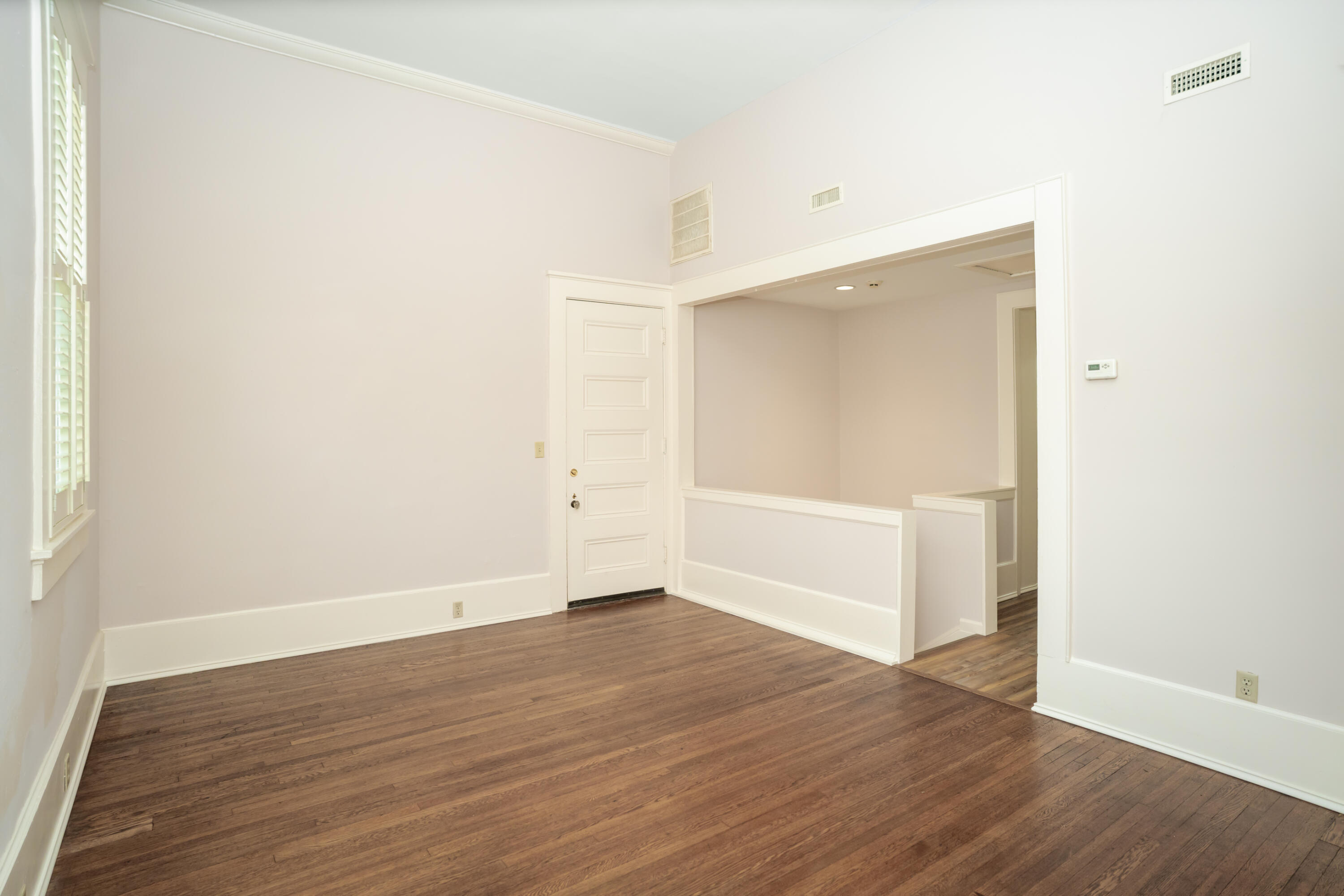 900 Vine Street, 3
