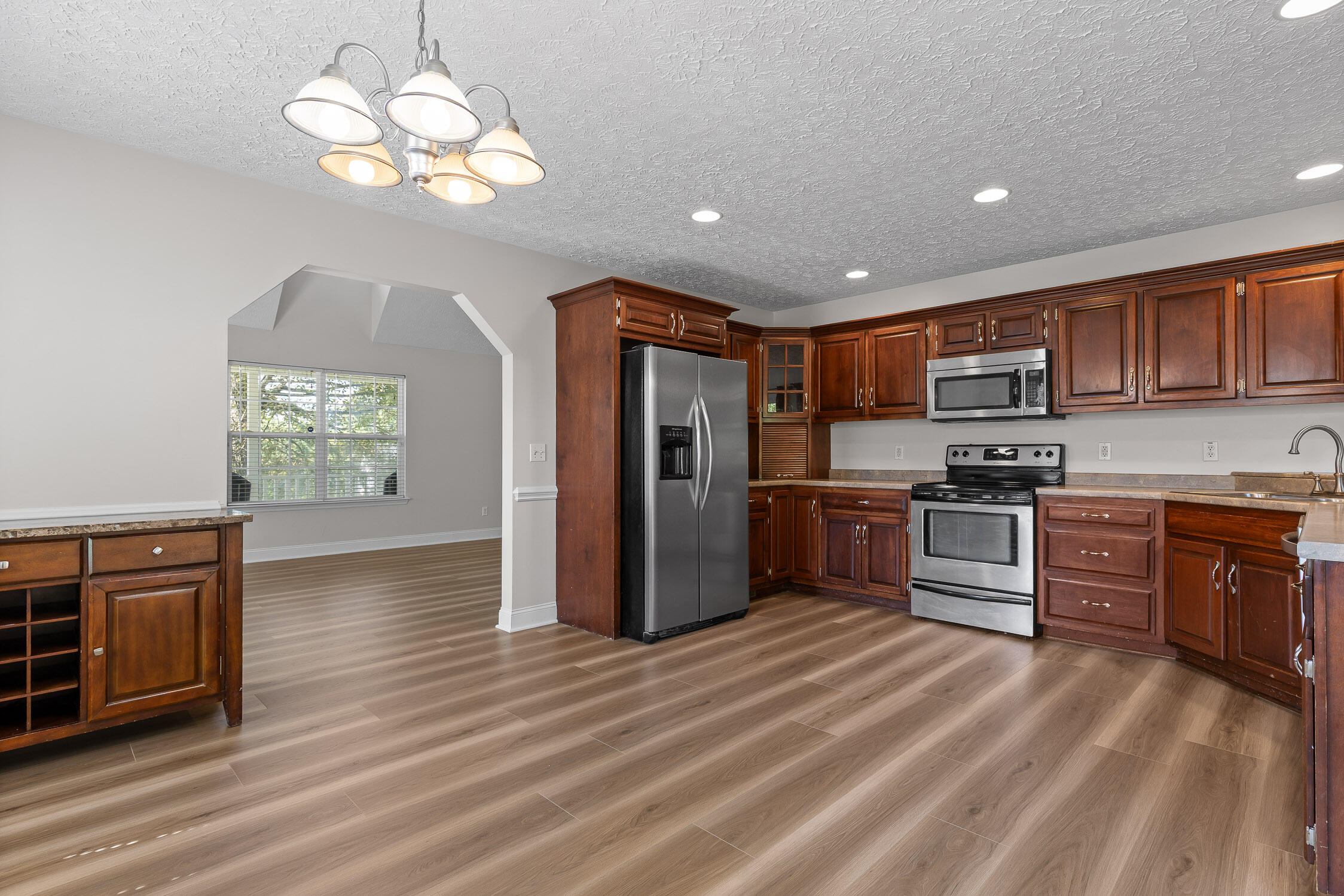10144 Hunters Hollow Drive