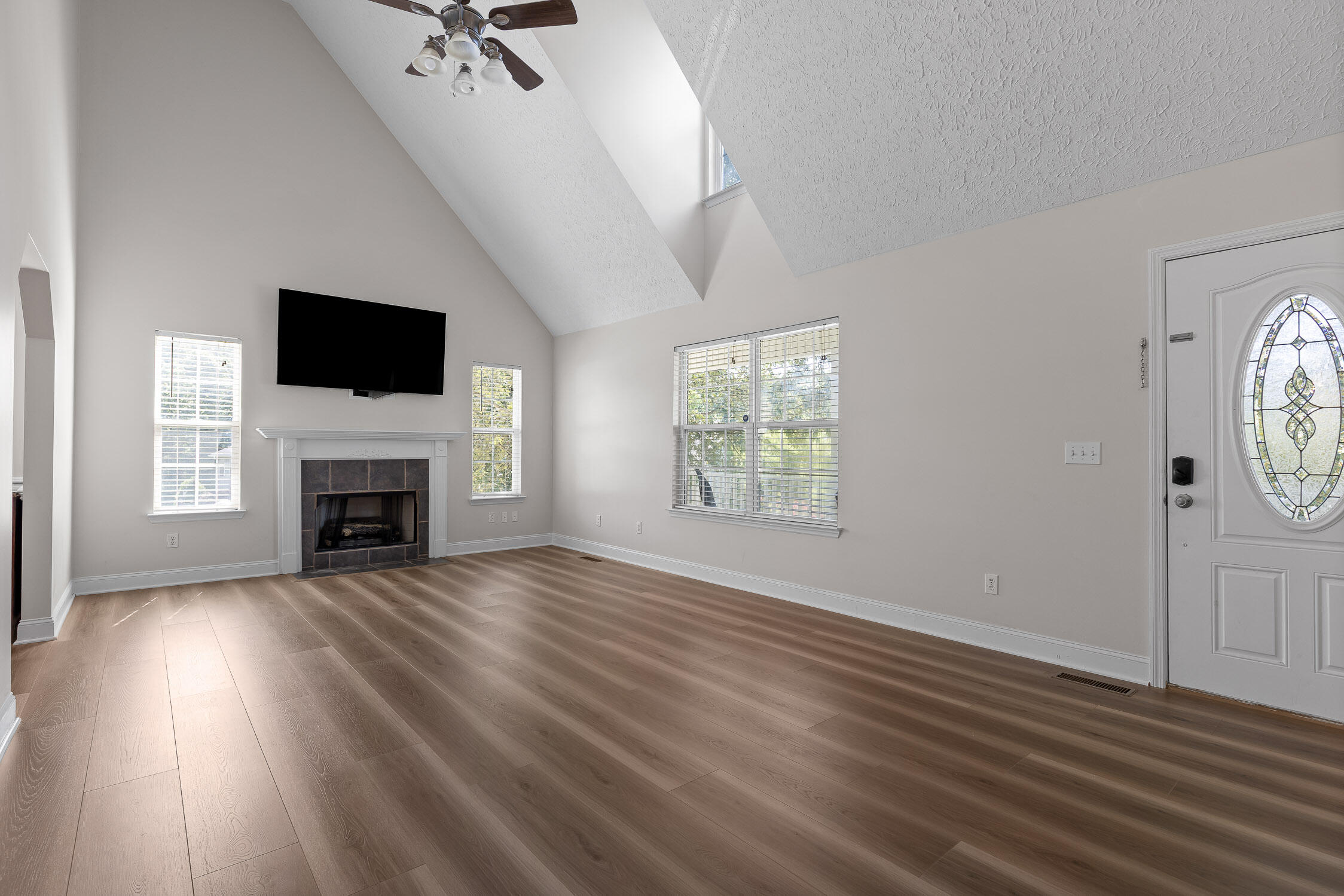10144 Hunters Hollow Drive