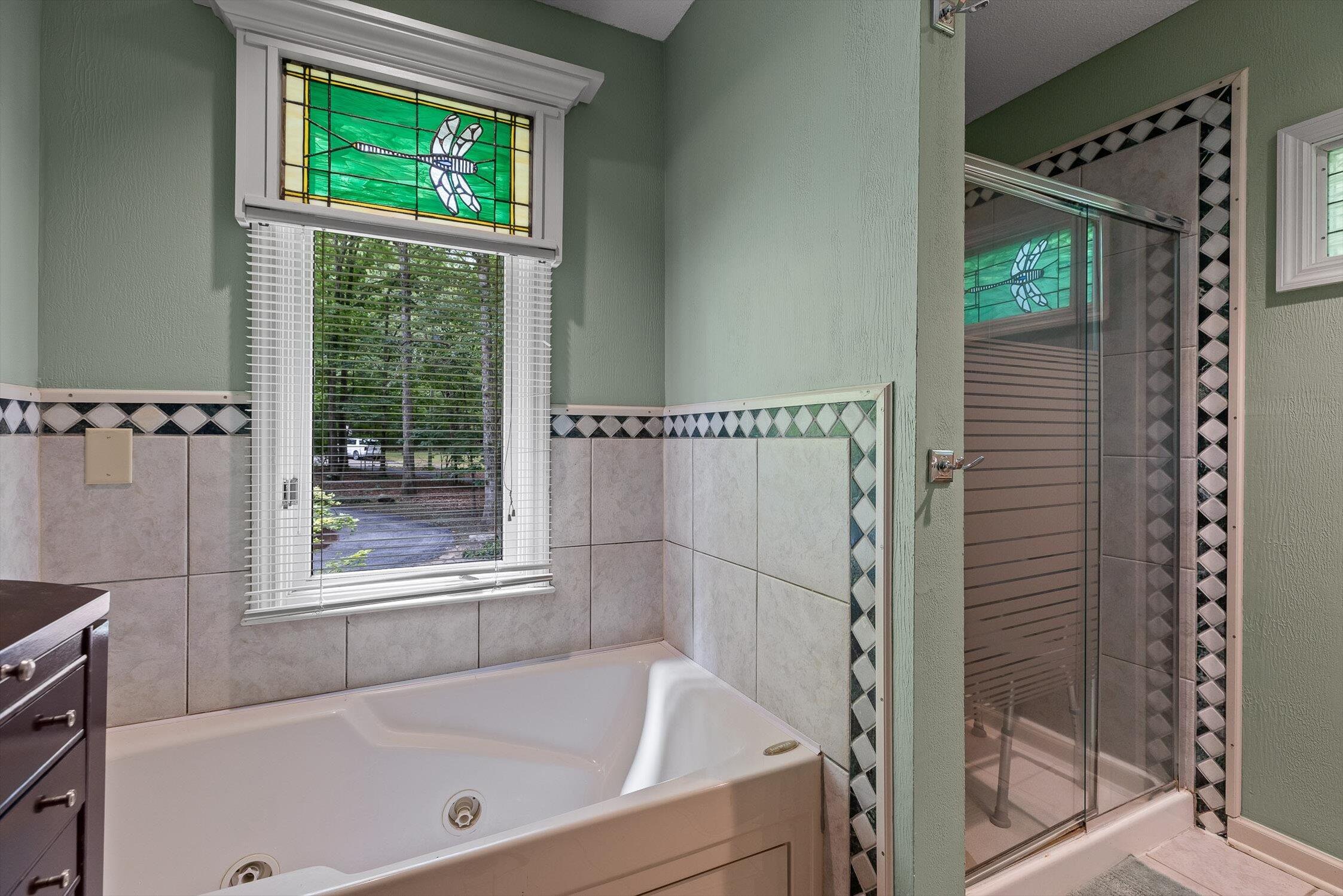 1211 Rocky Dell Lane