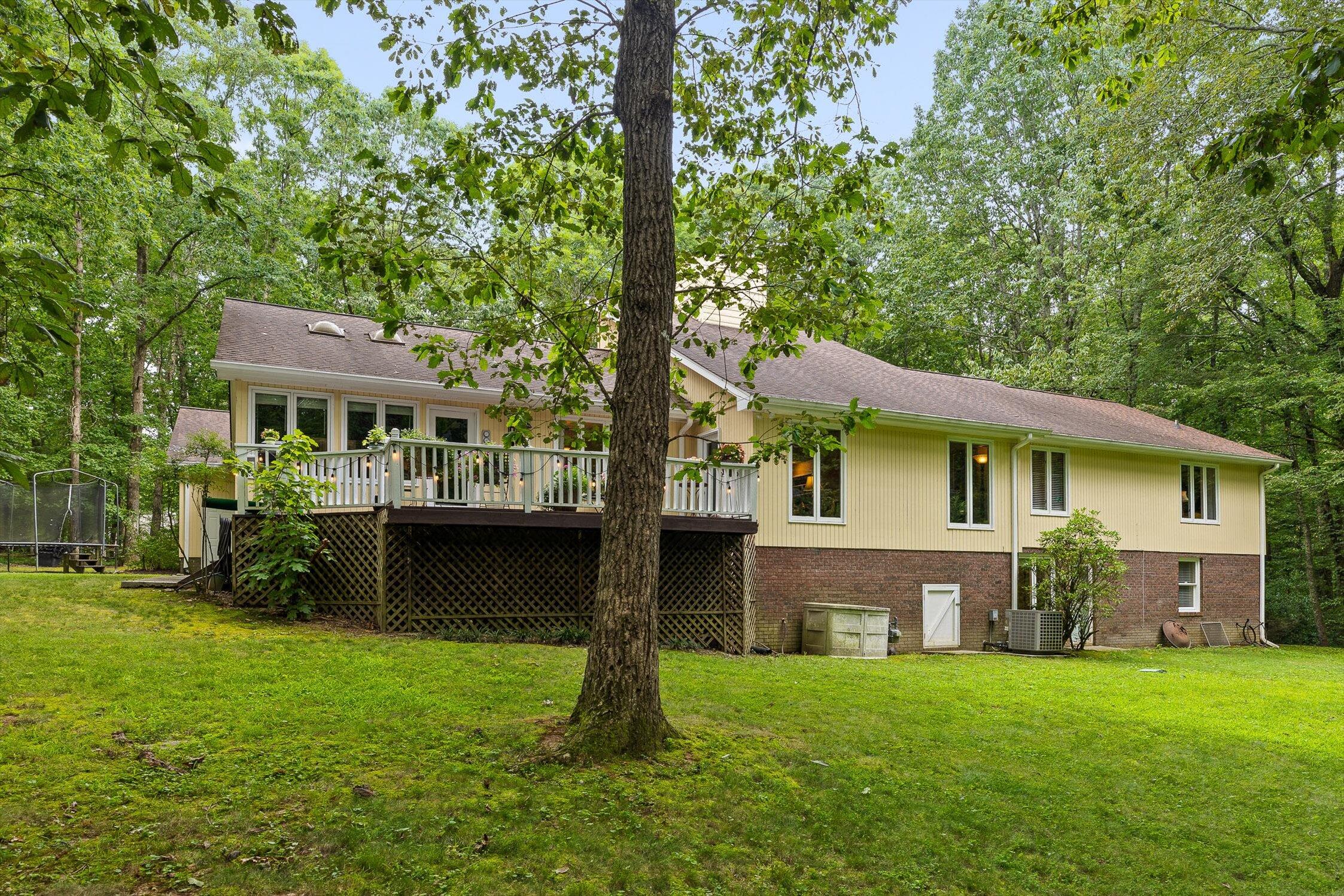 1211 Rocky Dell Lane