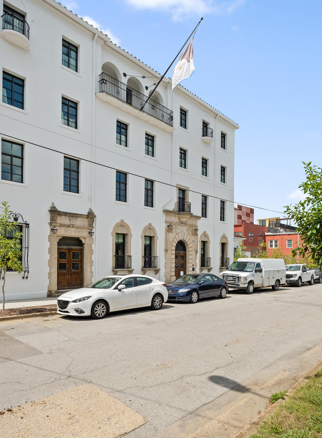1023 Montague Place