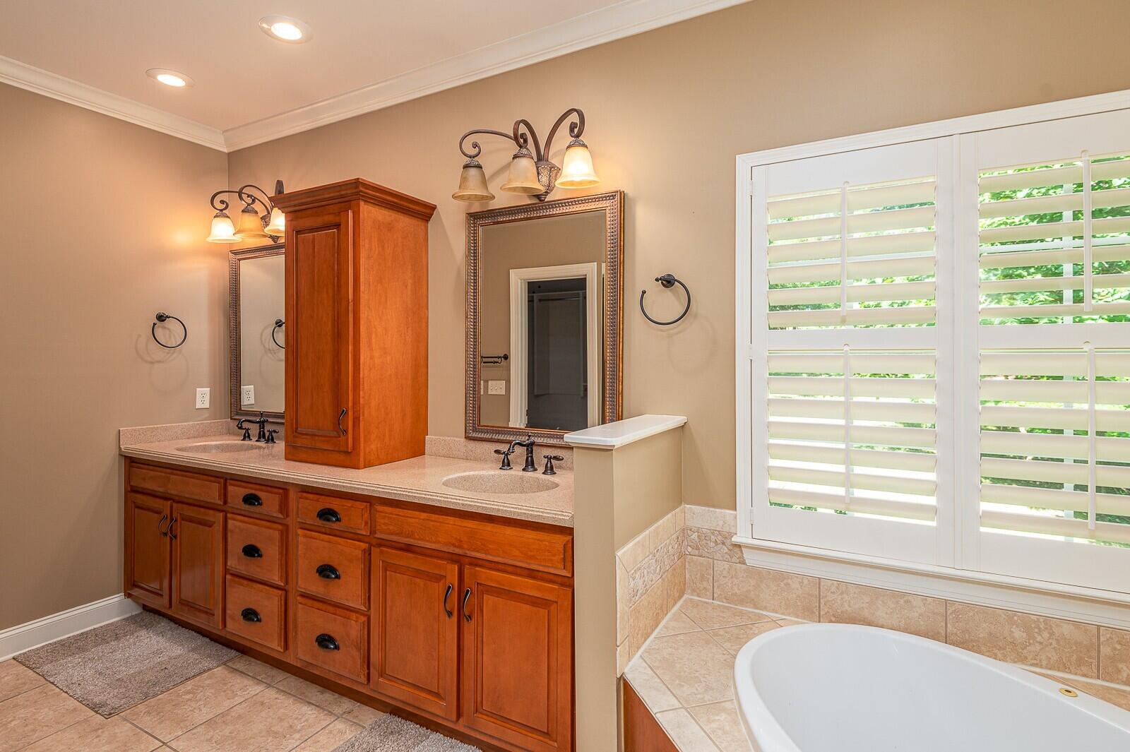 2477 Turnstone Drive