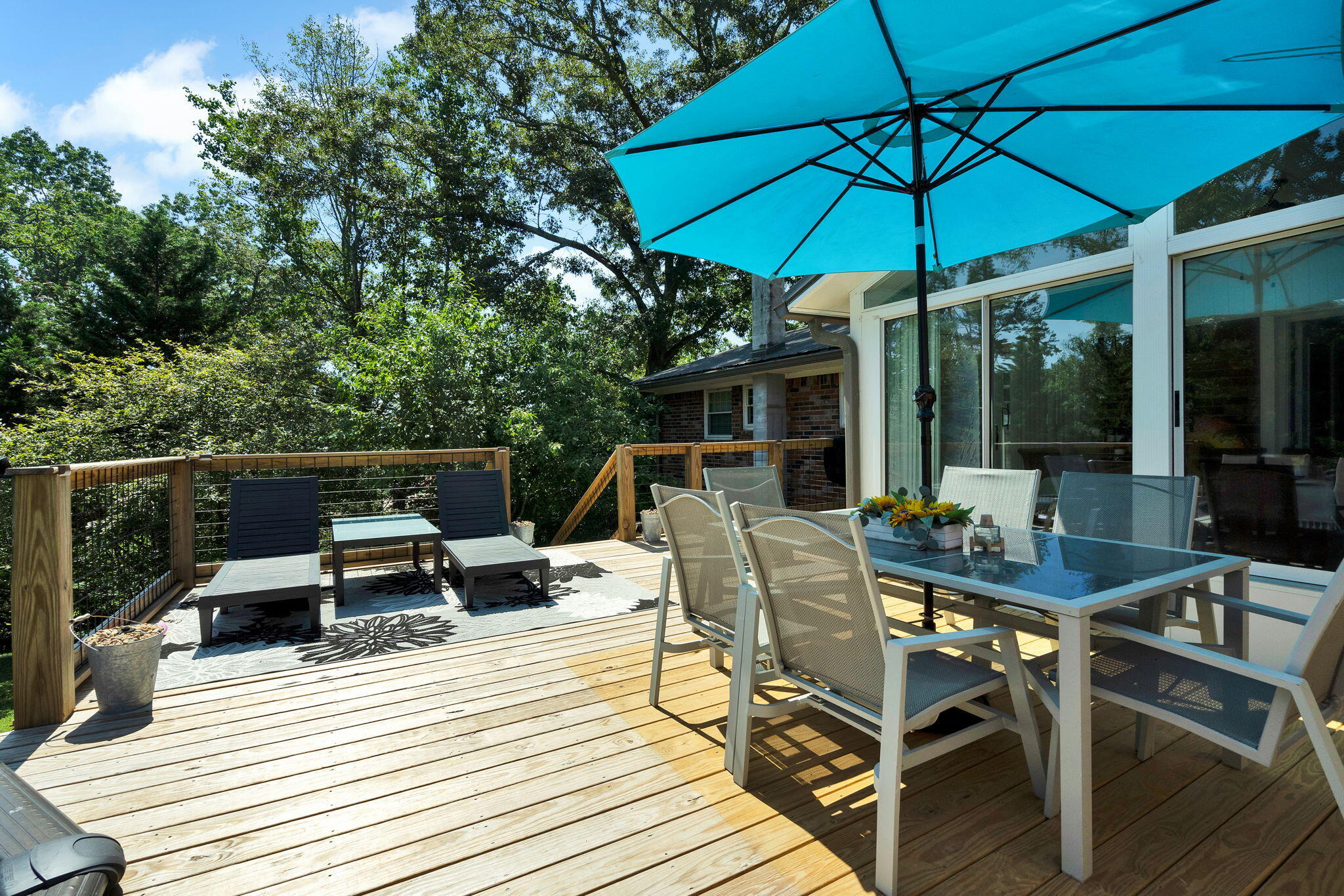 2860 Mcdaris Circle SE, Cleveland