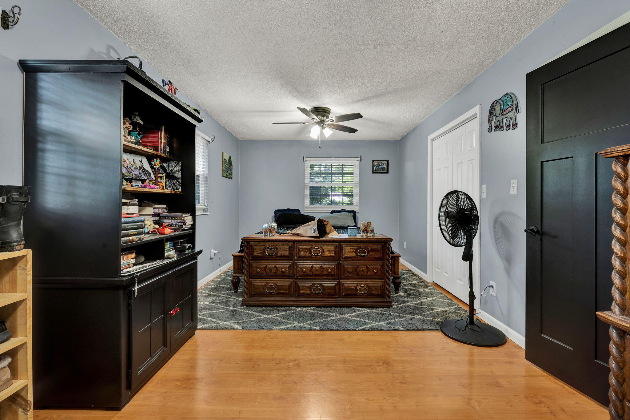 2860 Mcdaris Circle SE, Cleveland