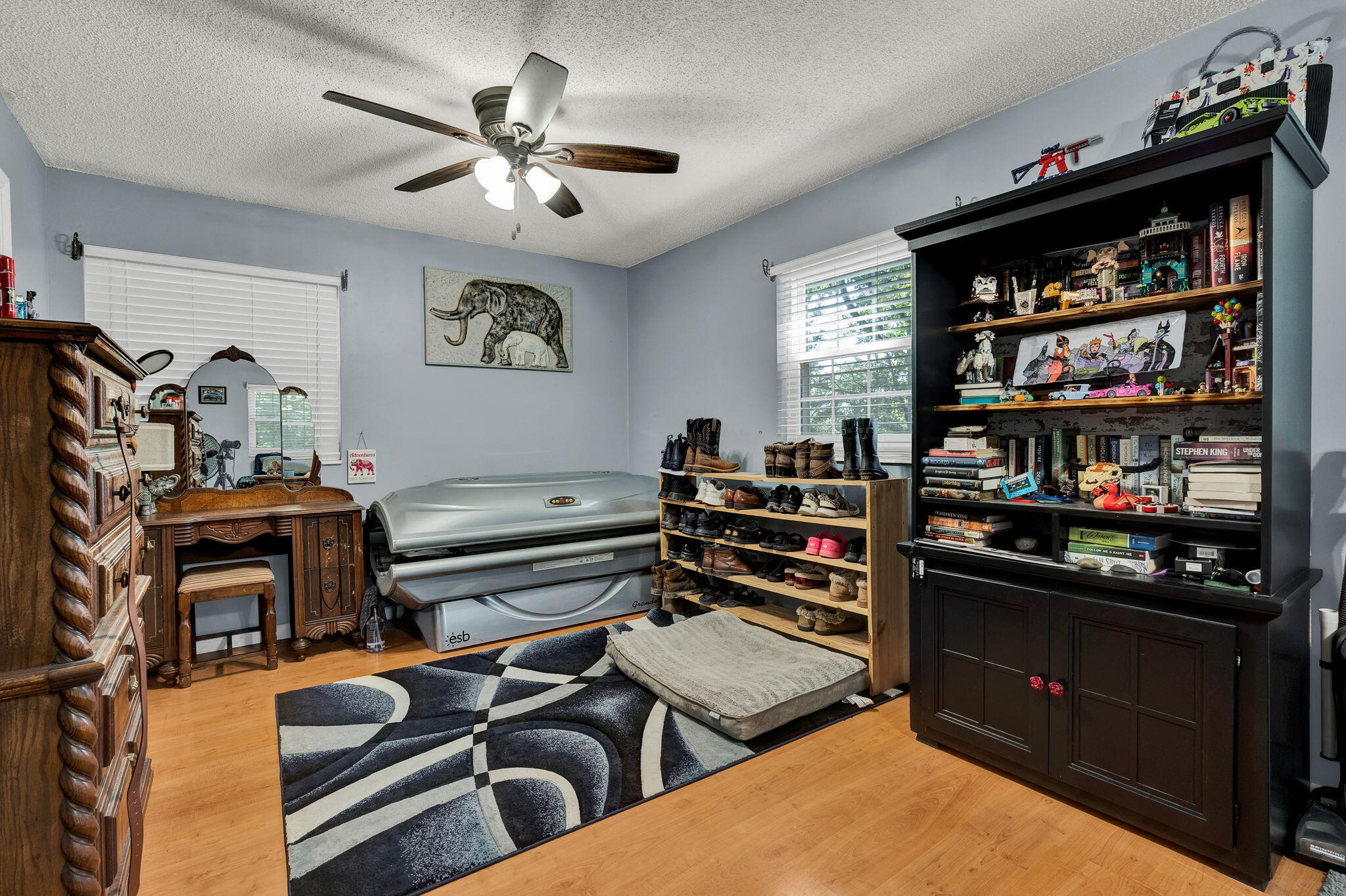 2860 Mcdaris Circle SE, Cleveland