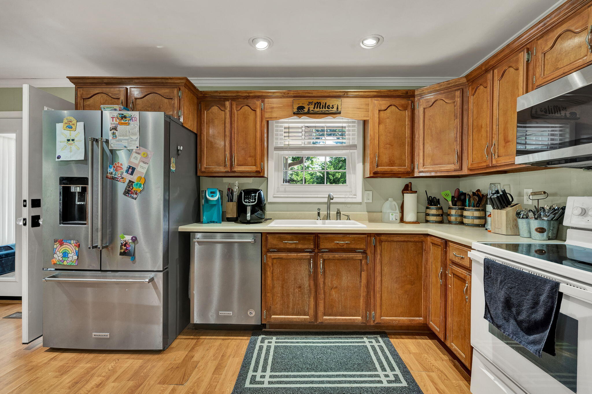 2860 Mcdaris Circle SE, Cleveland