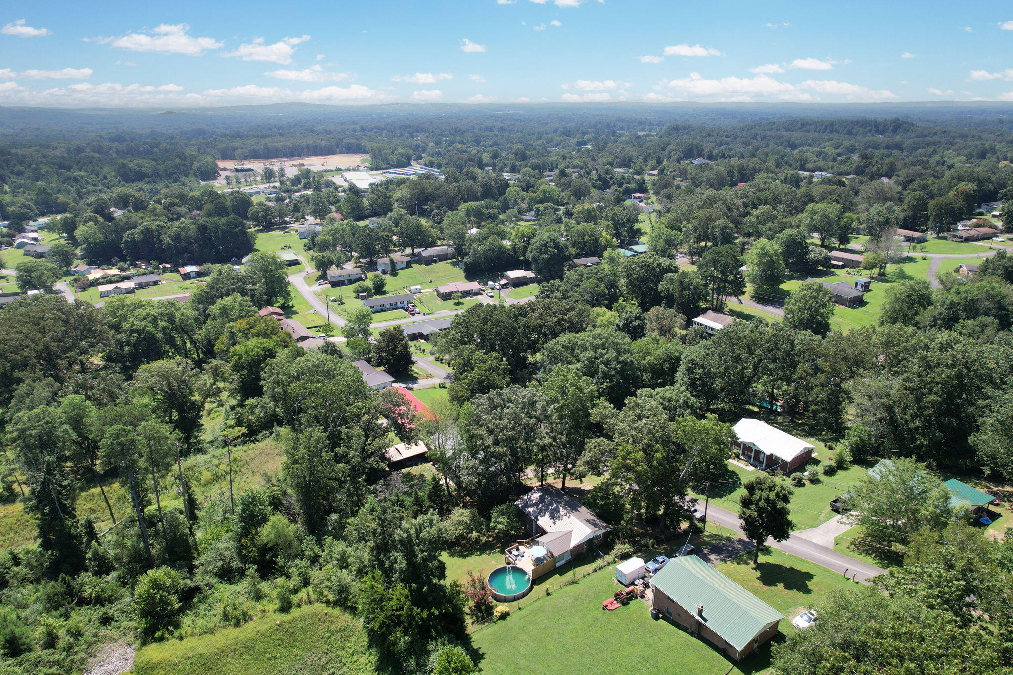 2860 Mcdaris Circle SE, Cleveland