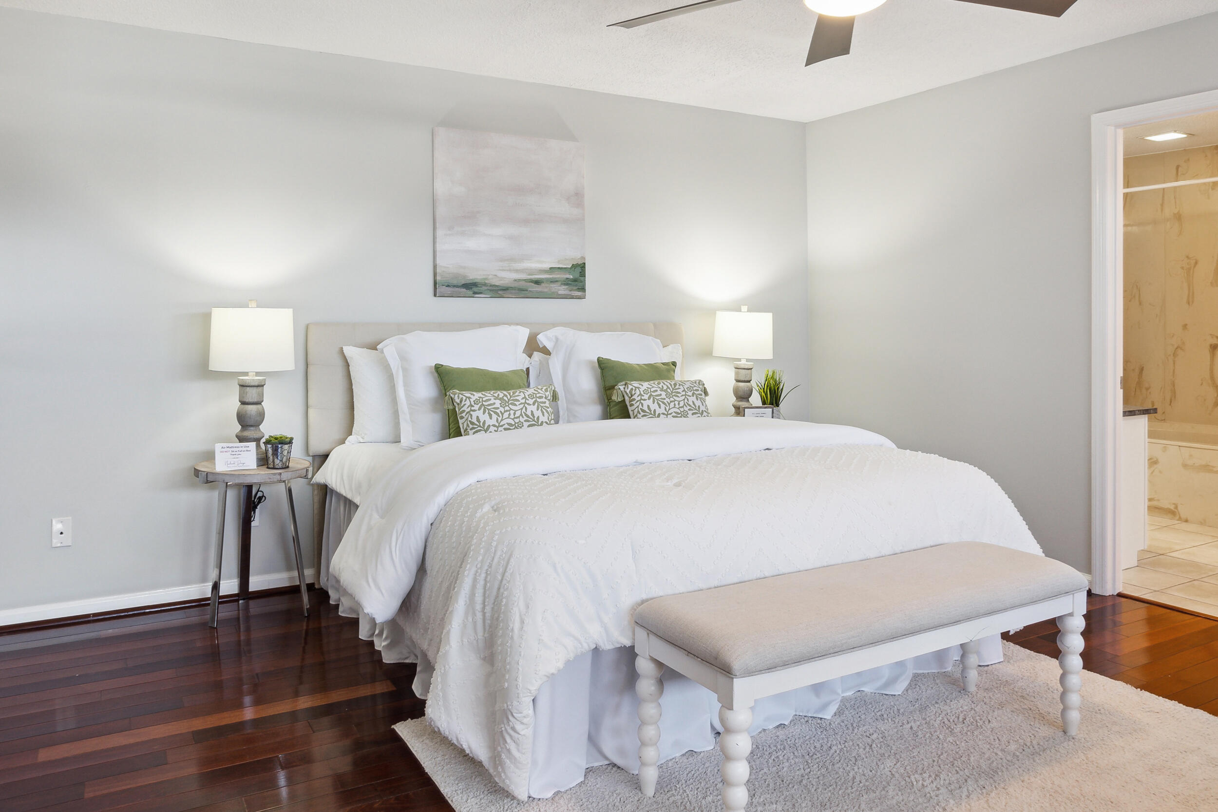 120 Douglas Street, B5