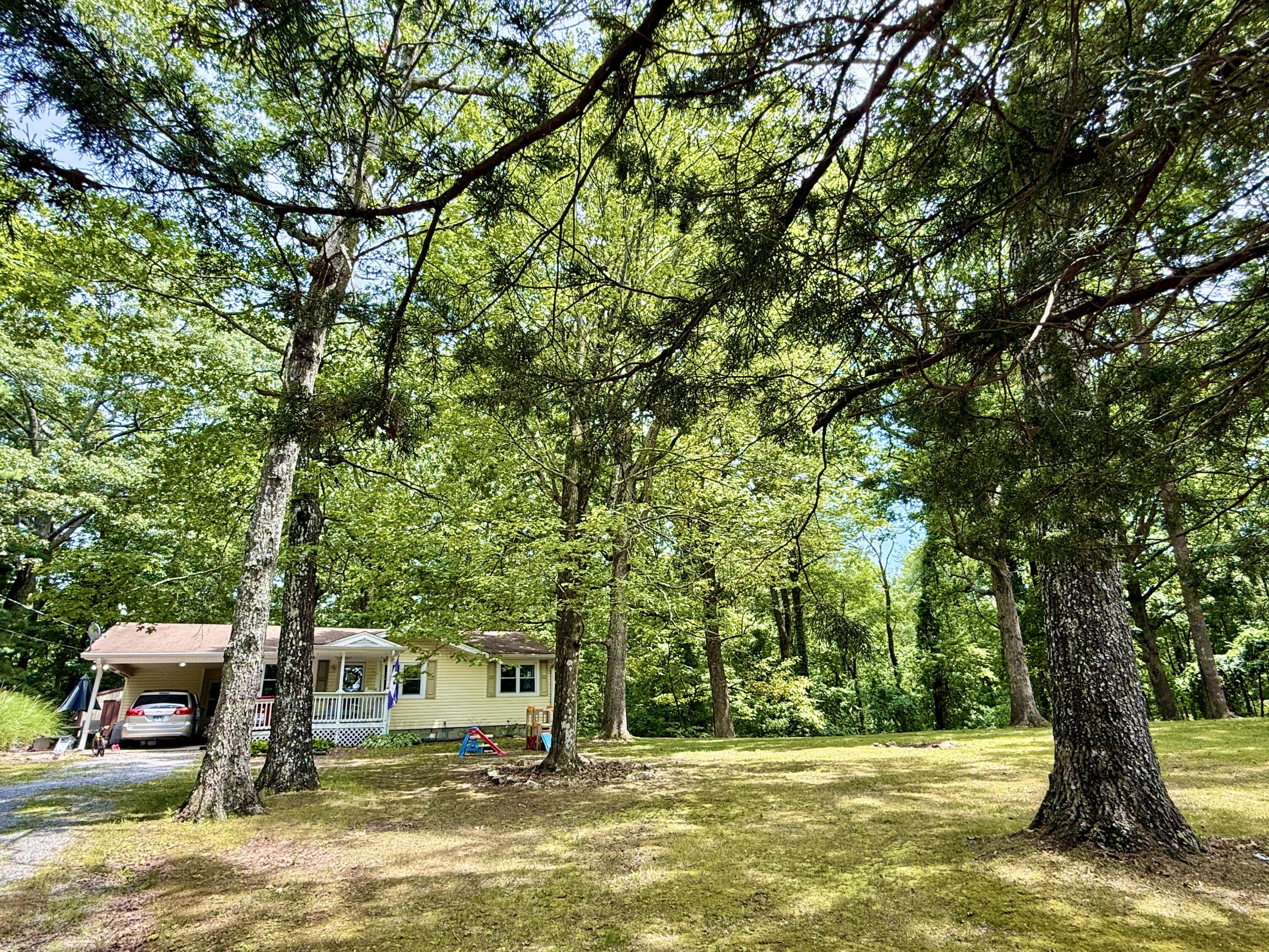 5404 Sawyer Road
