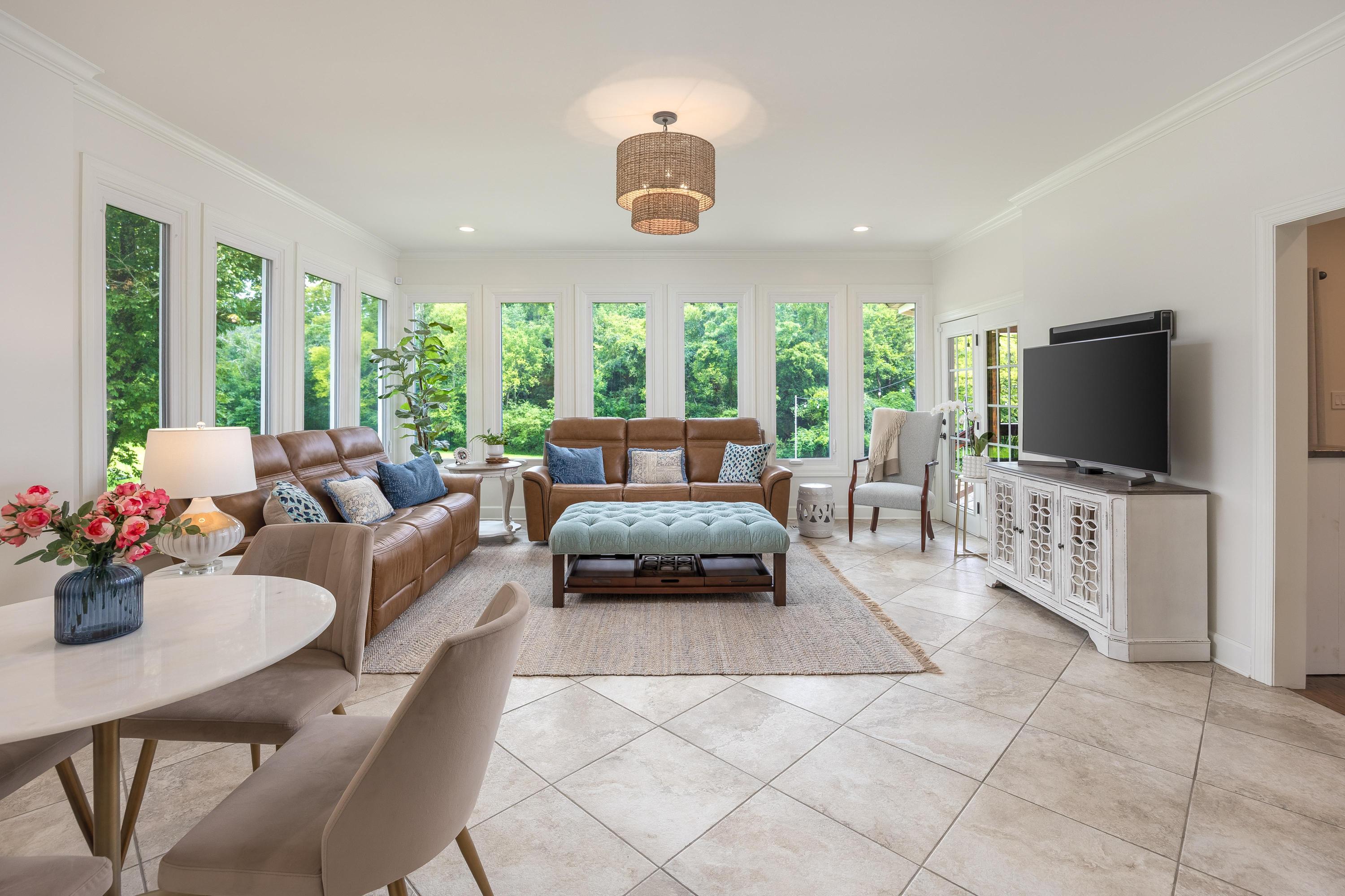 10280 Card Road