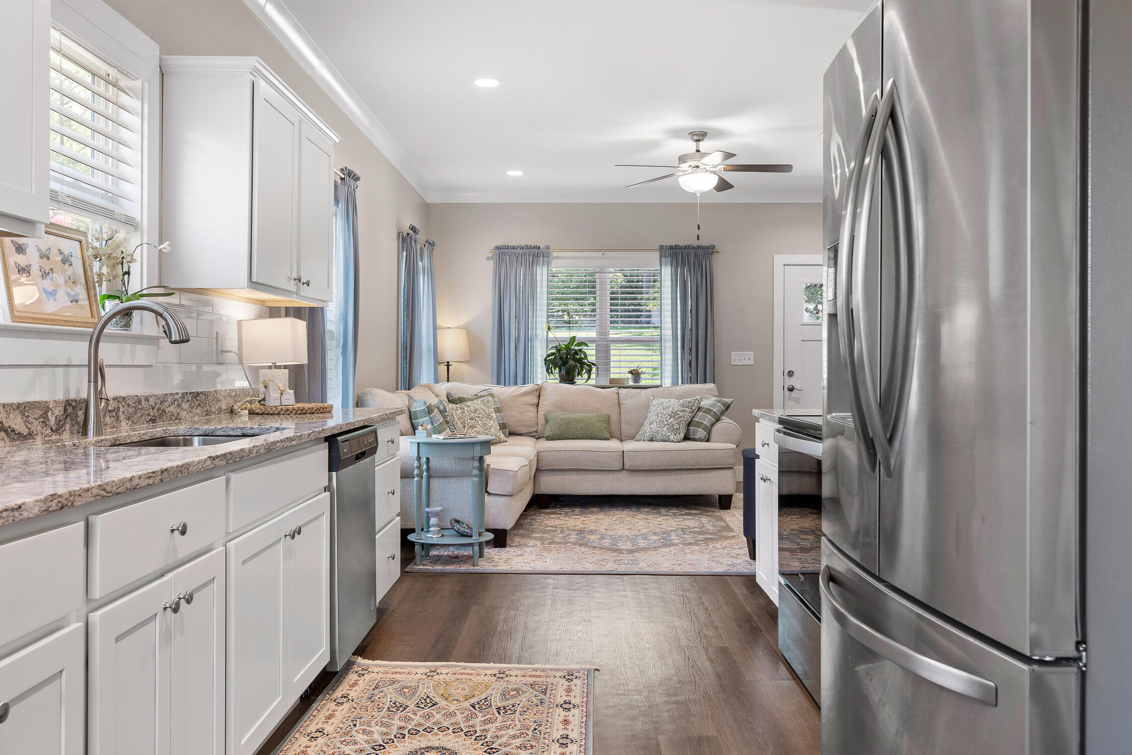 2013 Charles Street NE