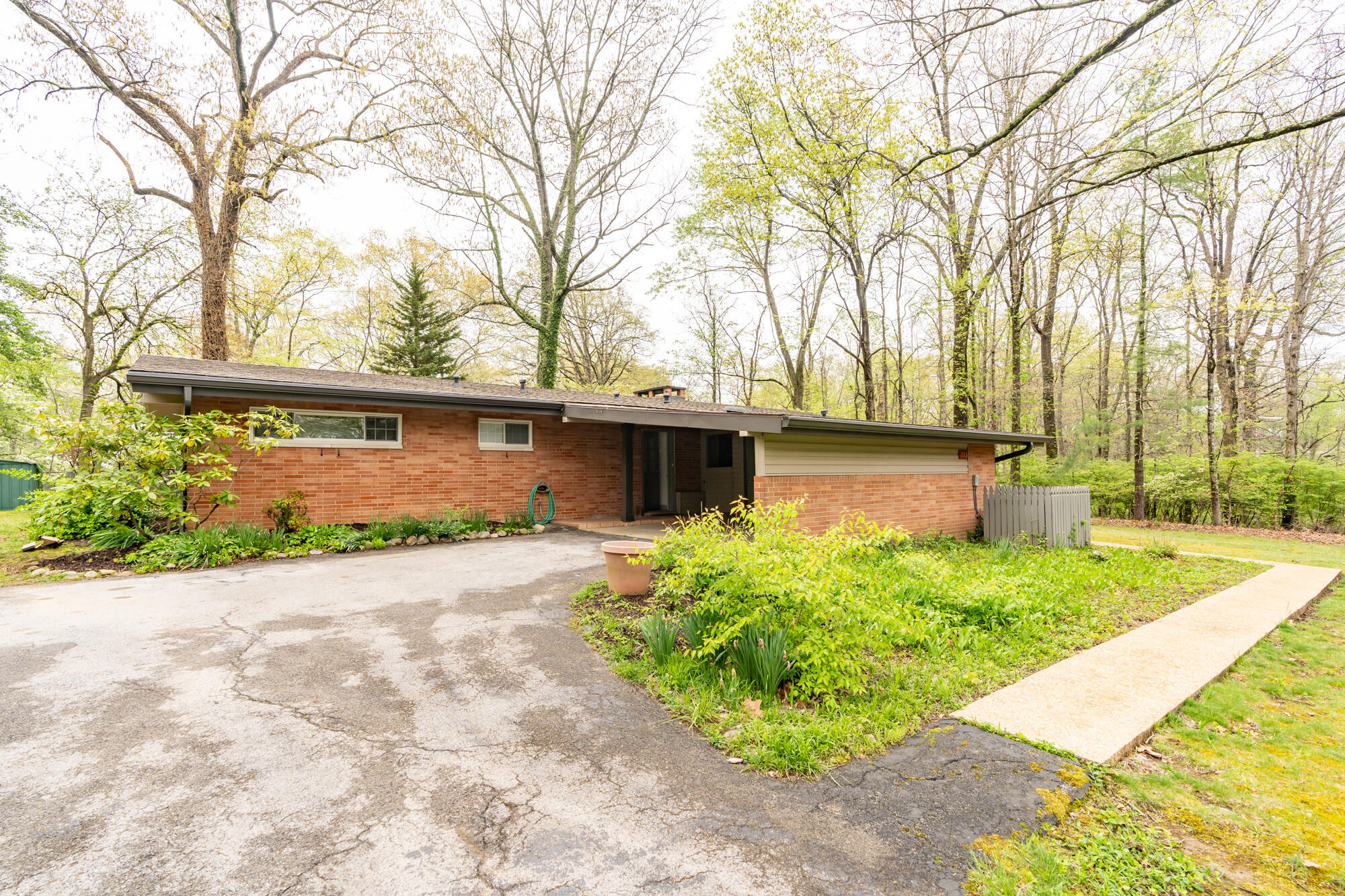 203 Hathaway Drive