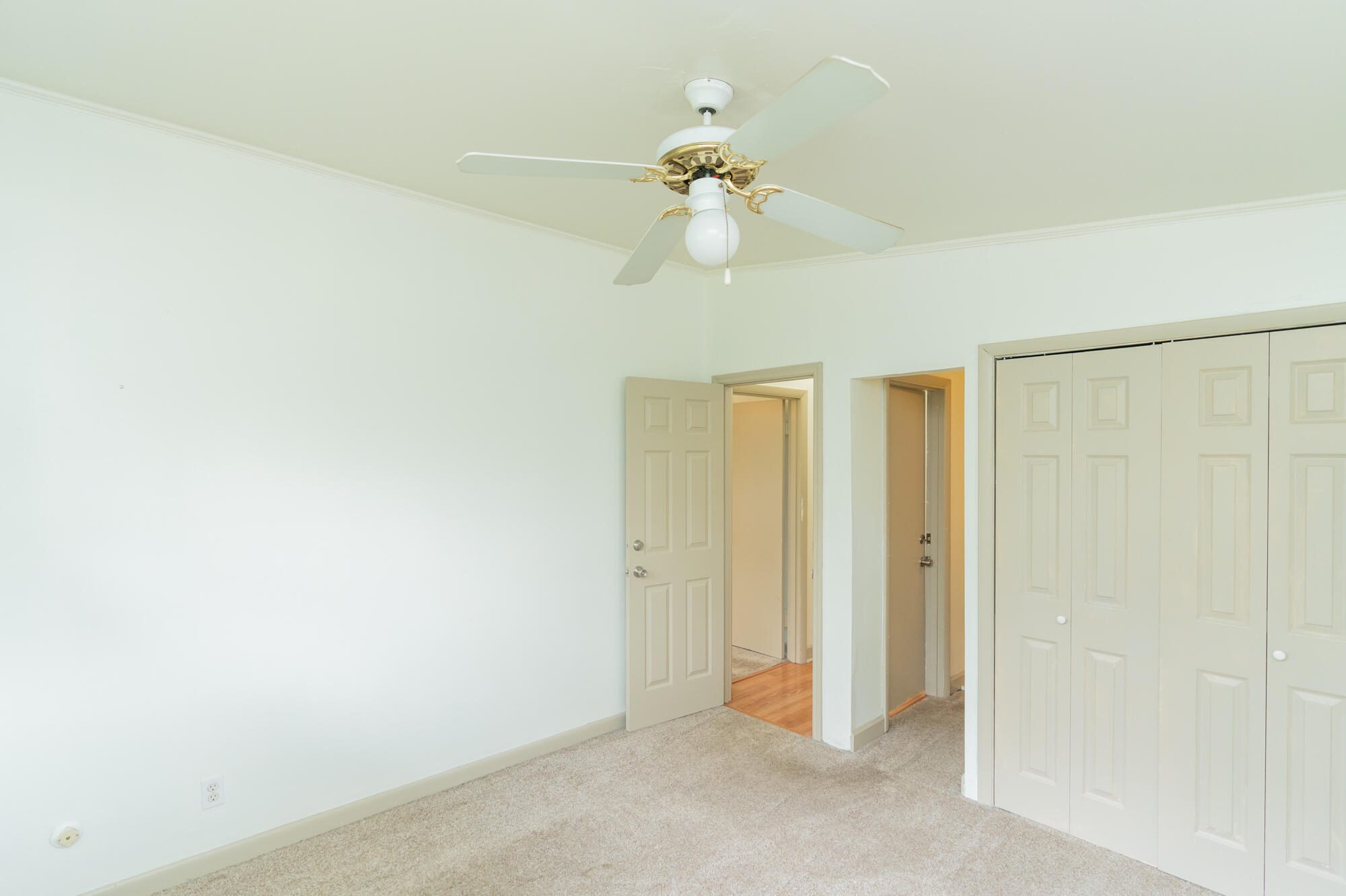 203 Hathaway Drive