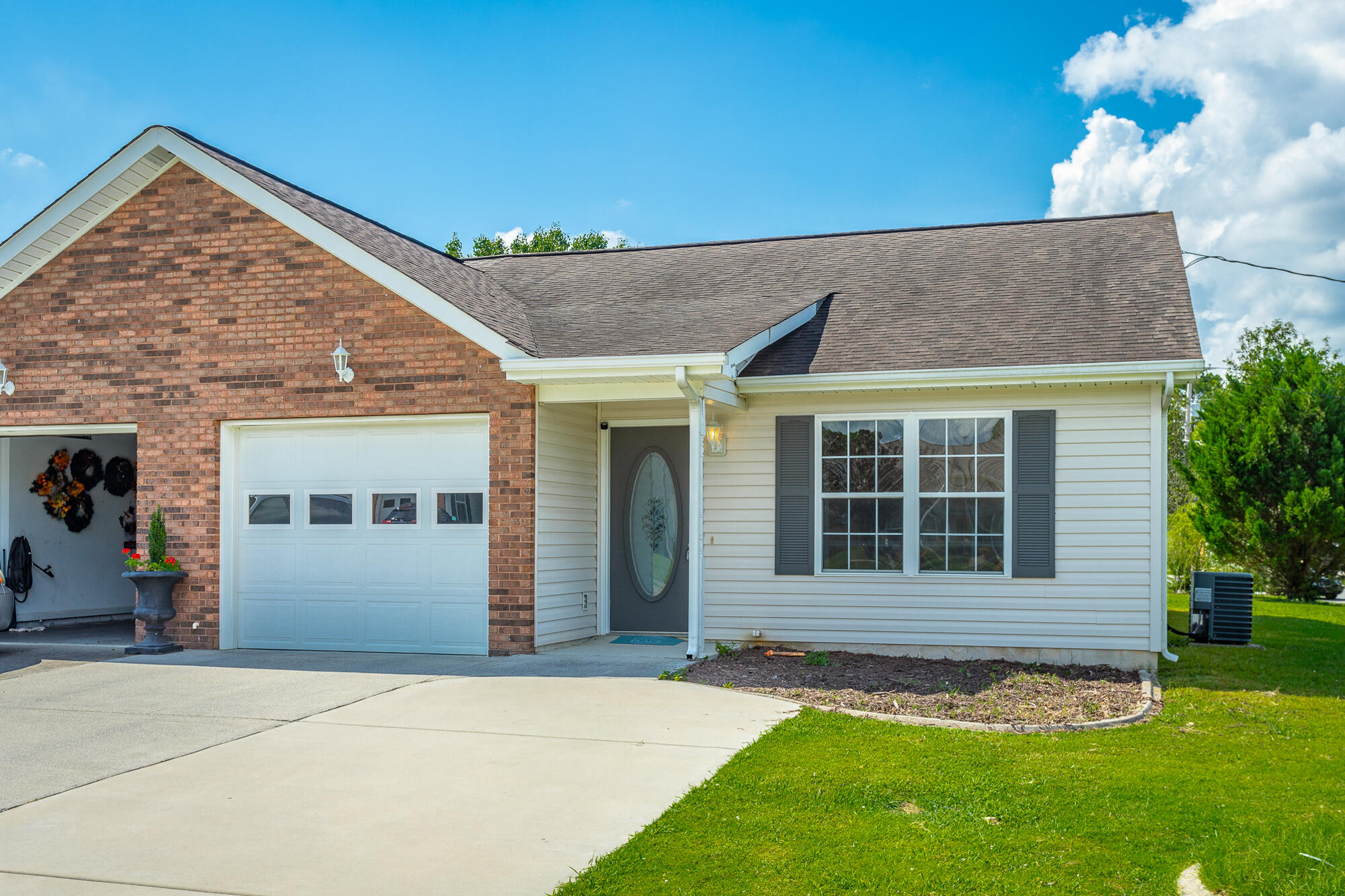 258 Flagstone Drive