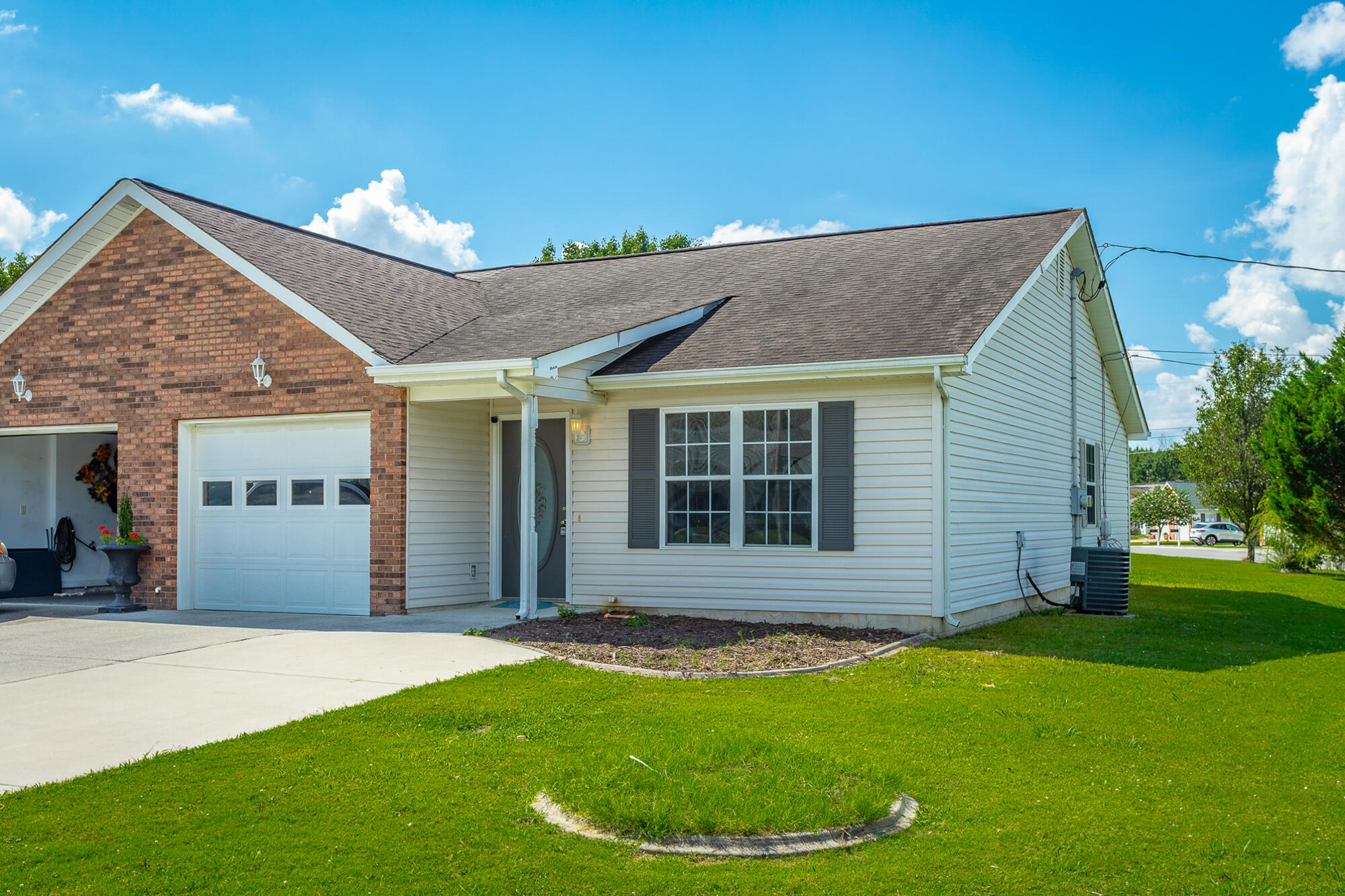 258 Flagstone Drive