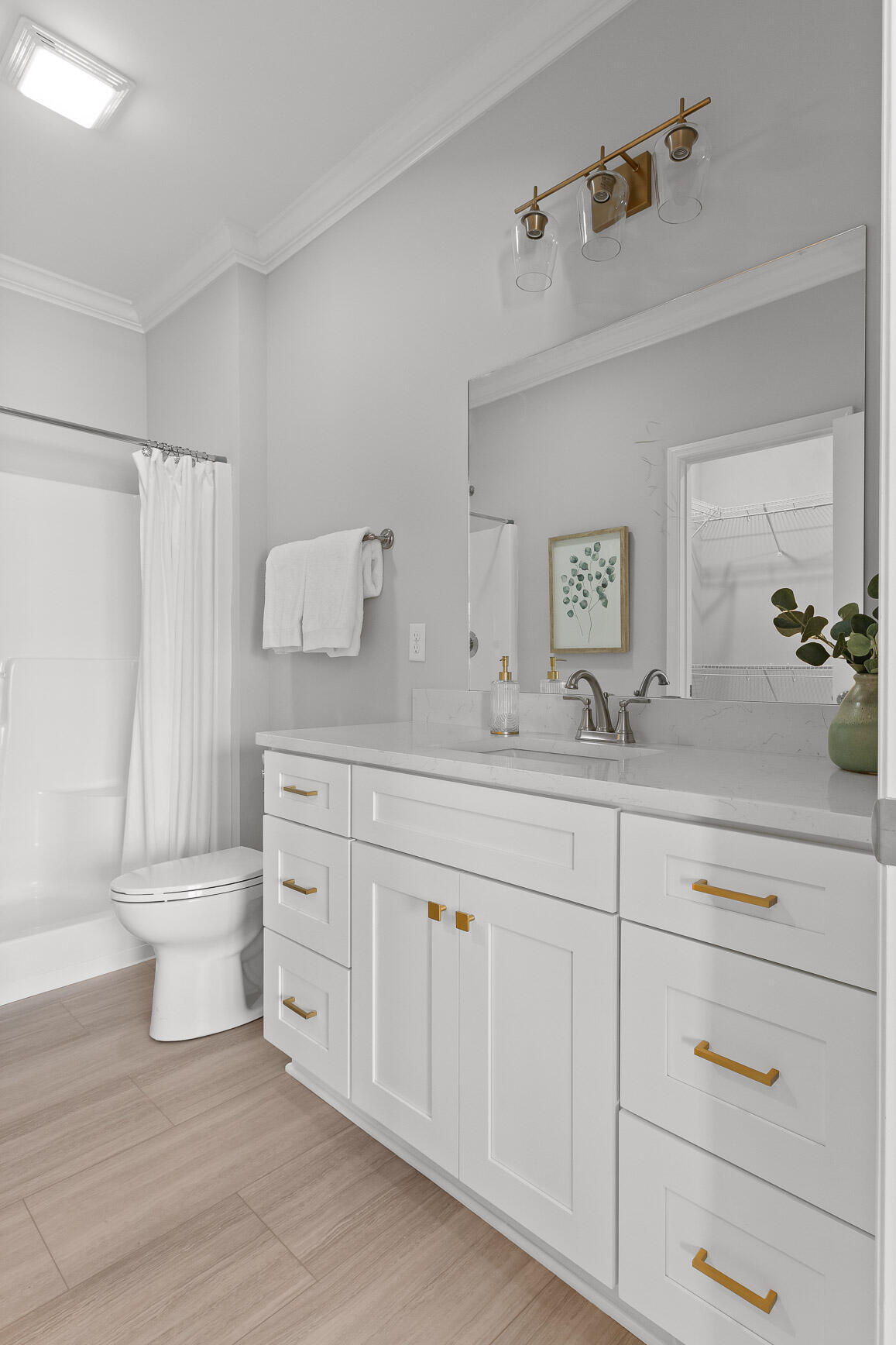 2579 Bannerman Lane, 6