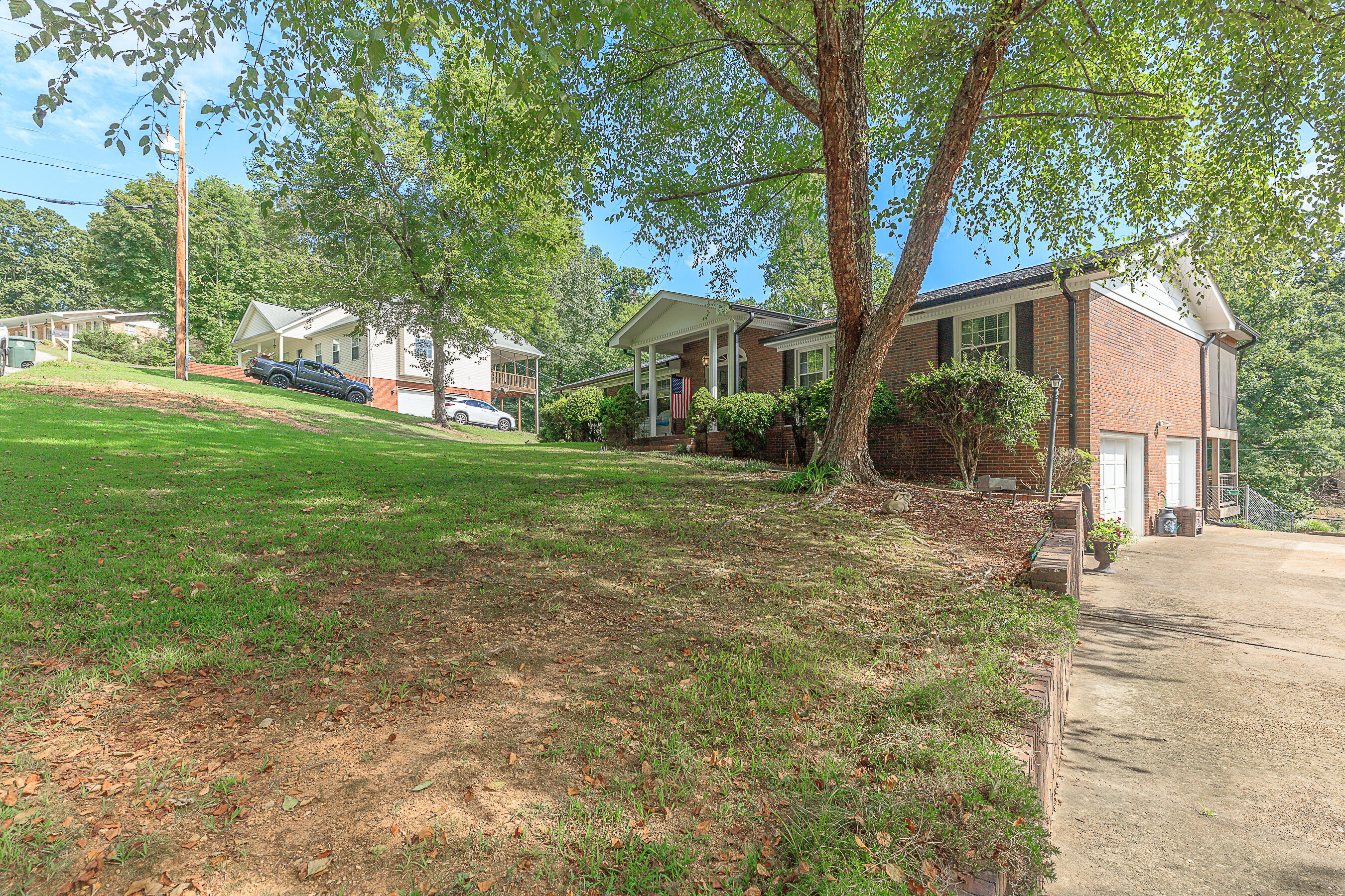 5807 Northshore Circle