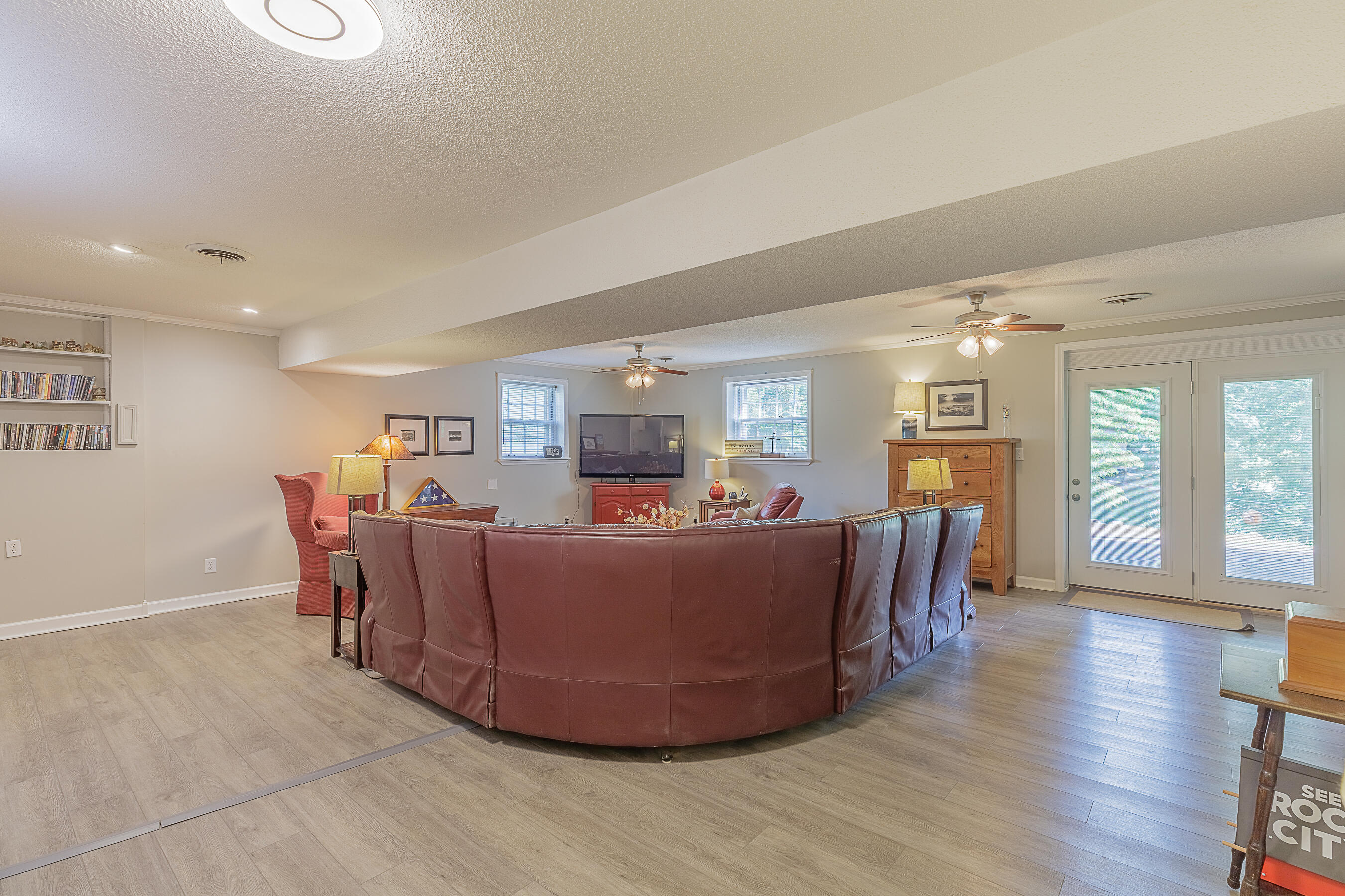 5807 Northshore Circle