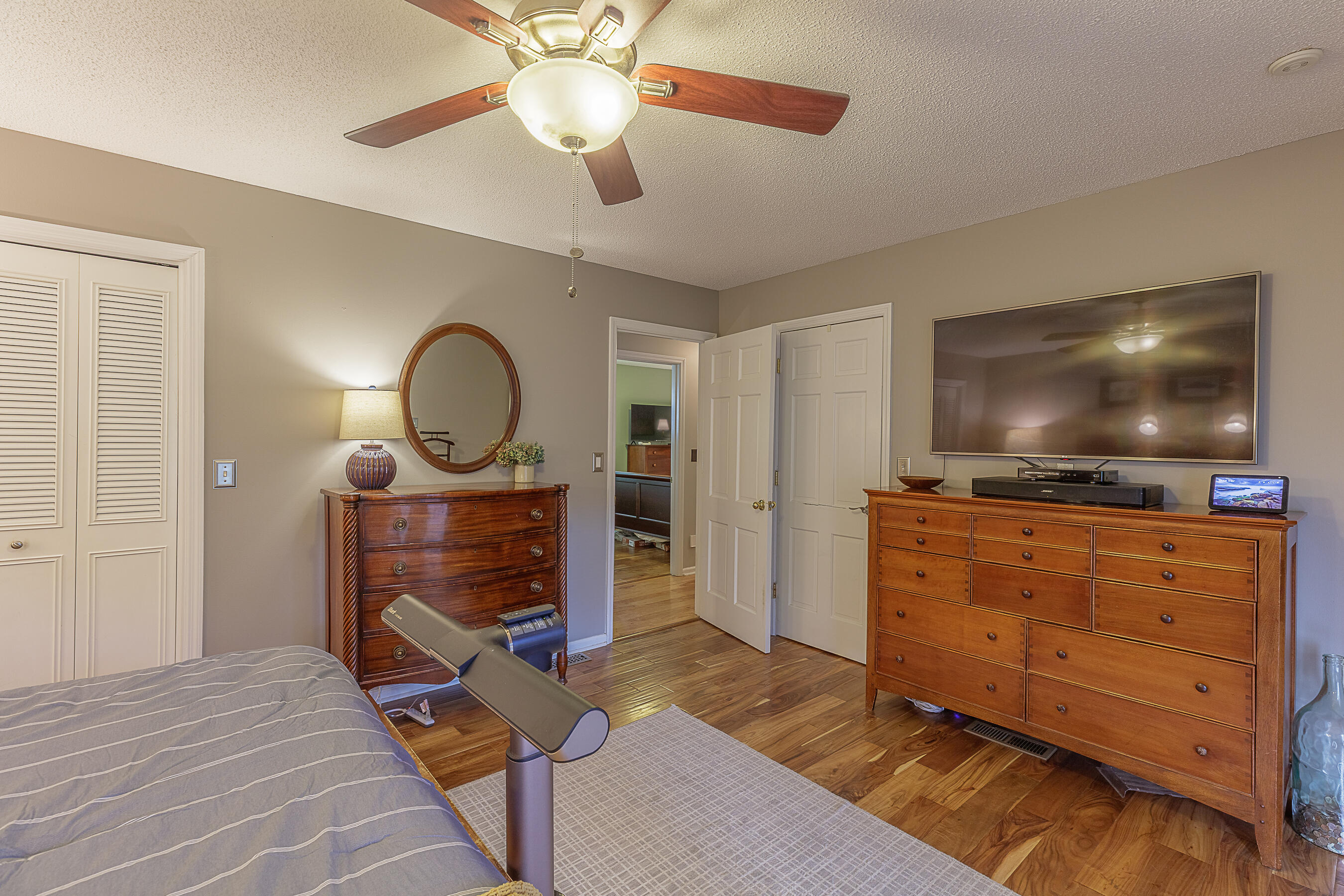 5807 Northshore Circle