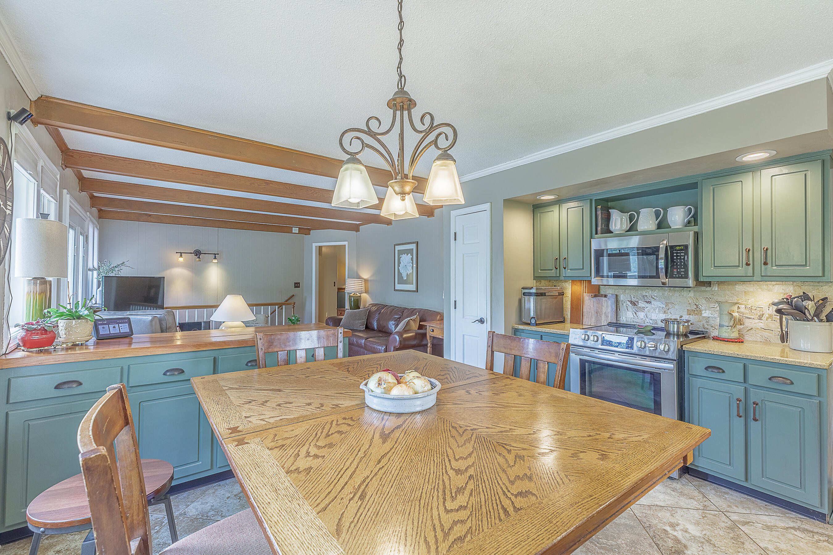 5807 Northshore Circle