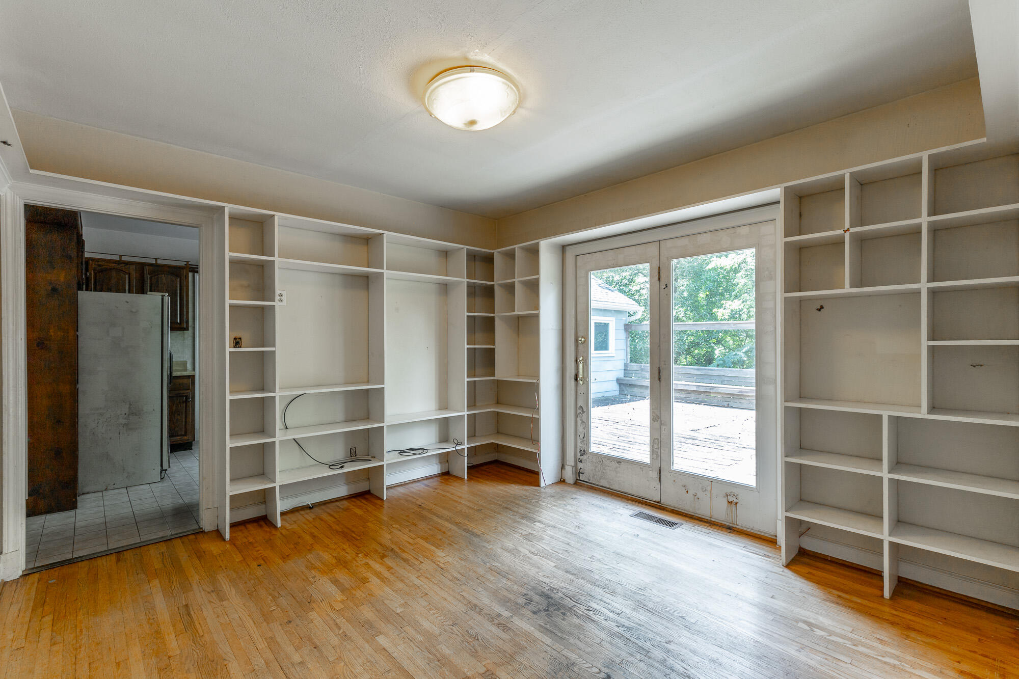 808 Linden Hall Road