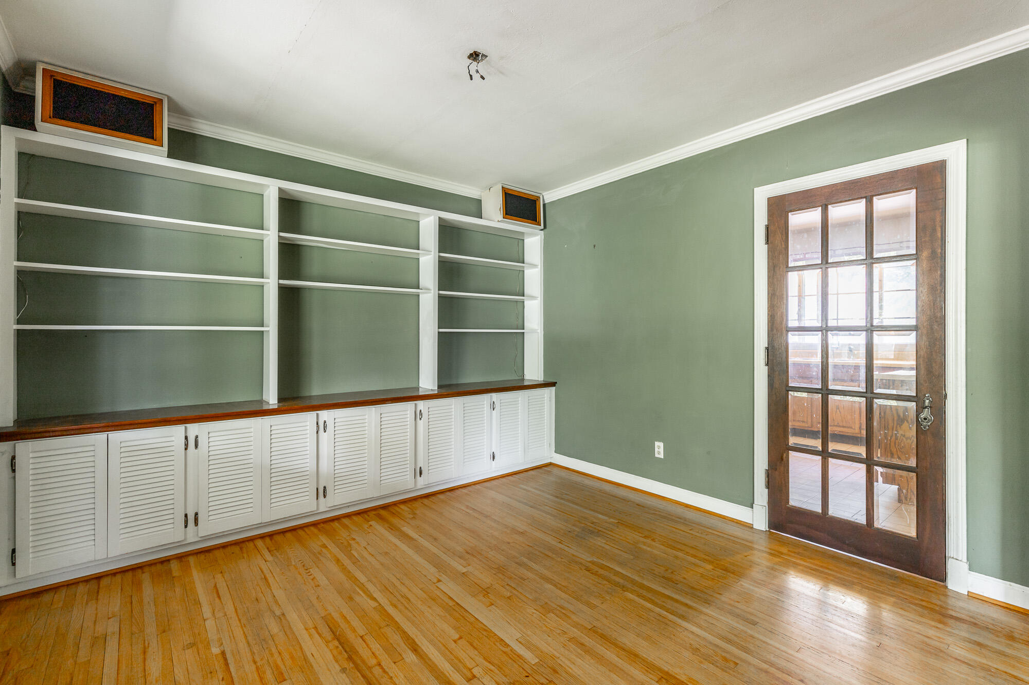 808 Linden Hall Road