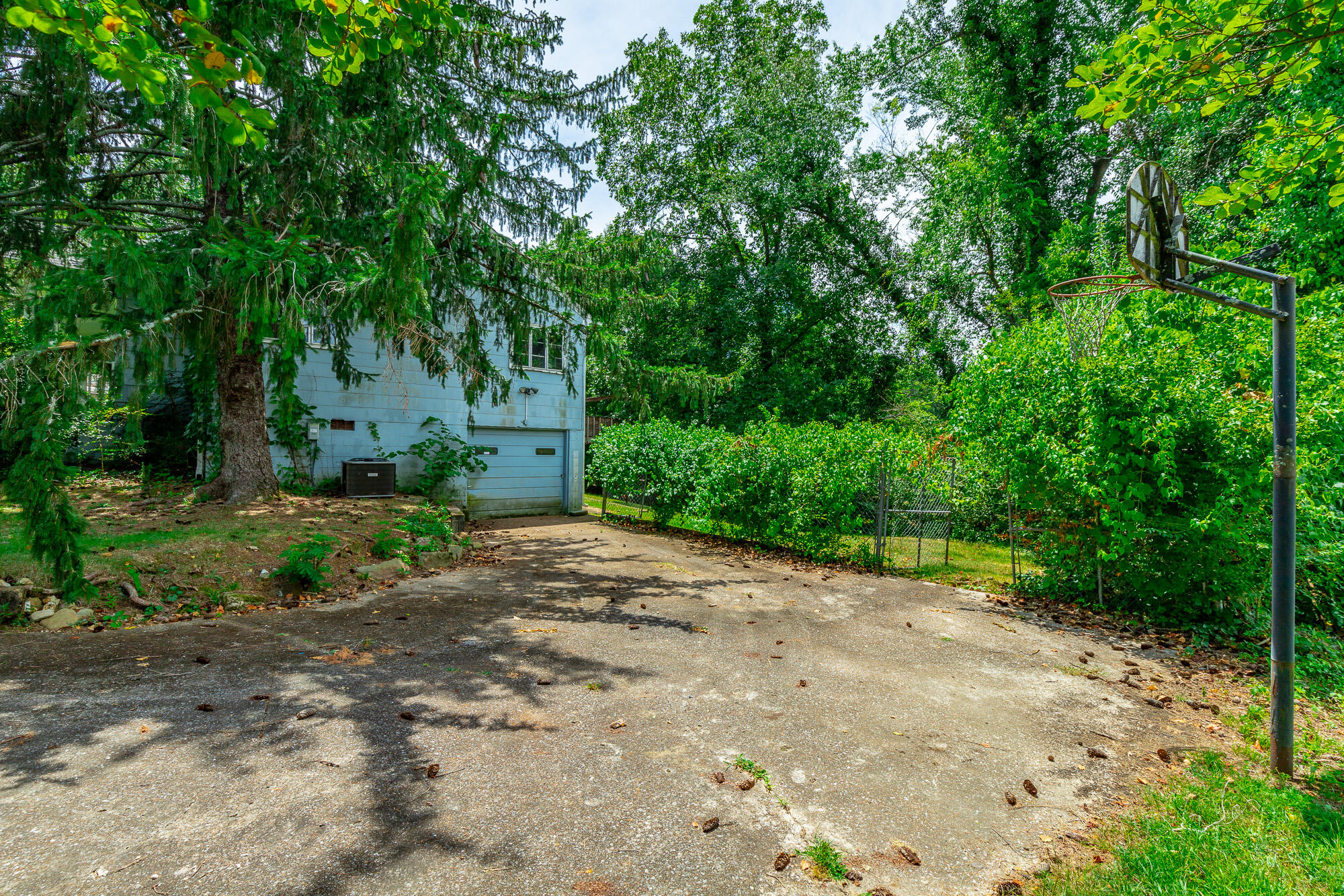 808 Linden Hall Road