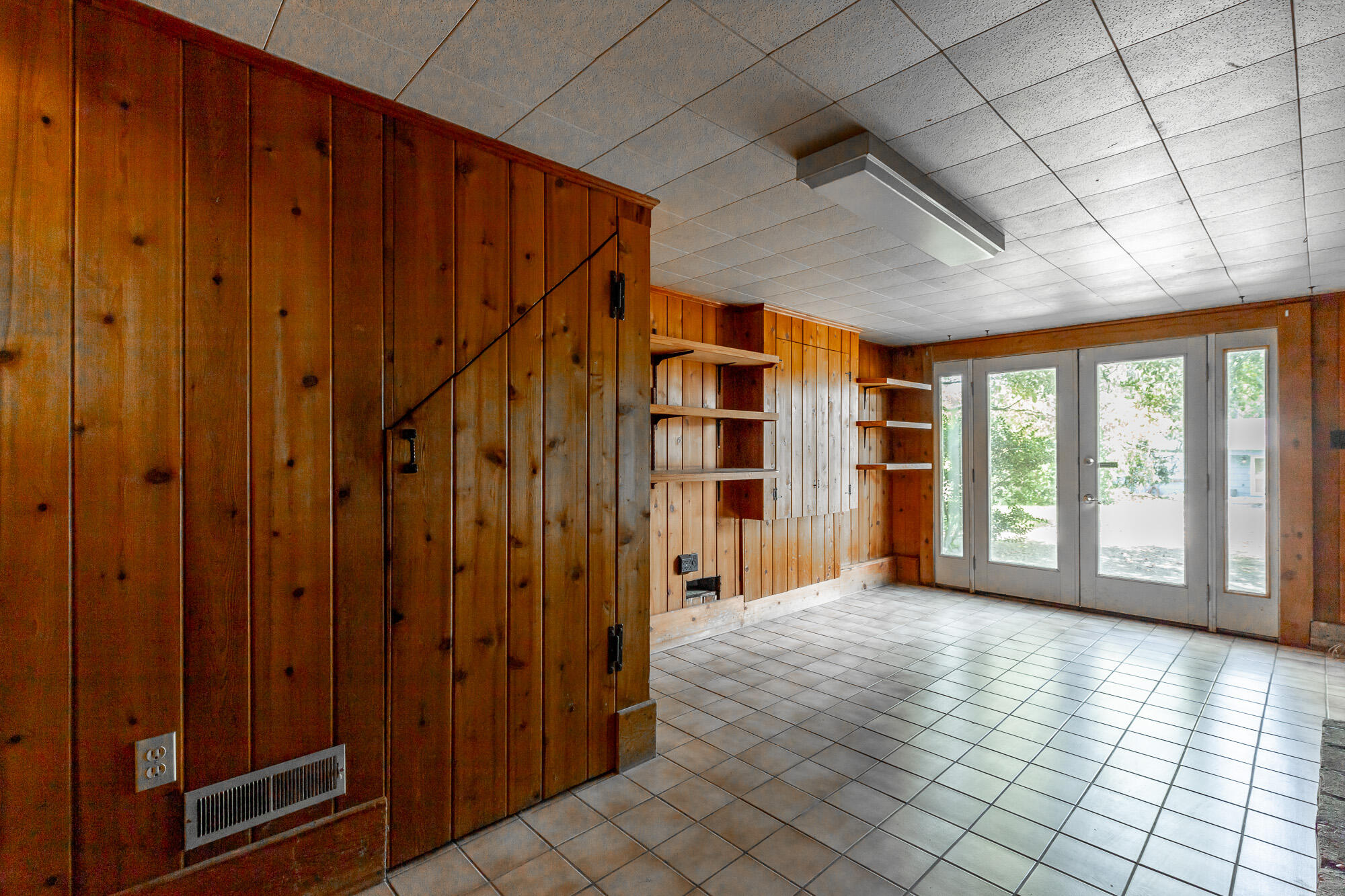 808 Linden Hall Road