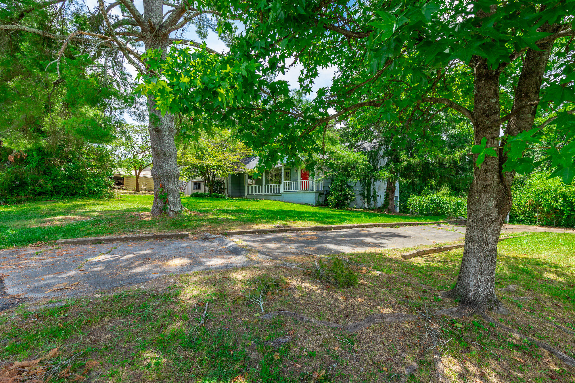 808 Linden Hall Road