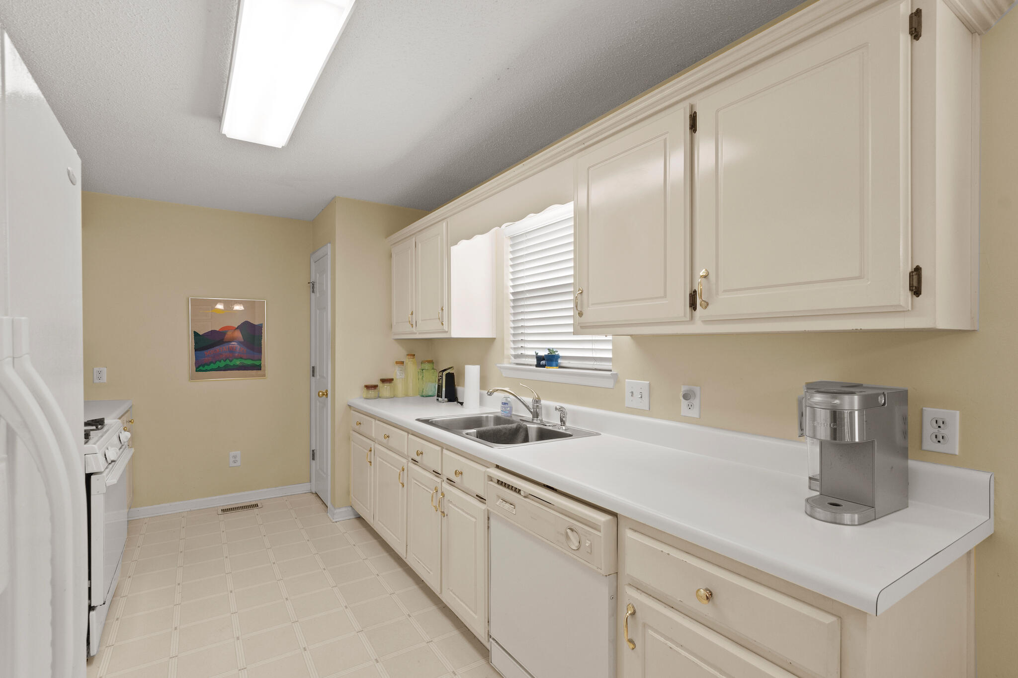 8351 Wexford Lane